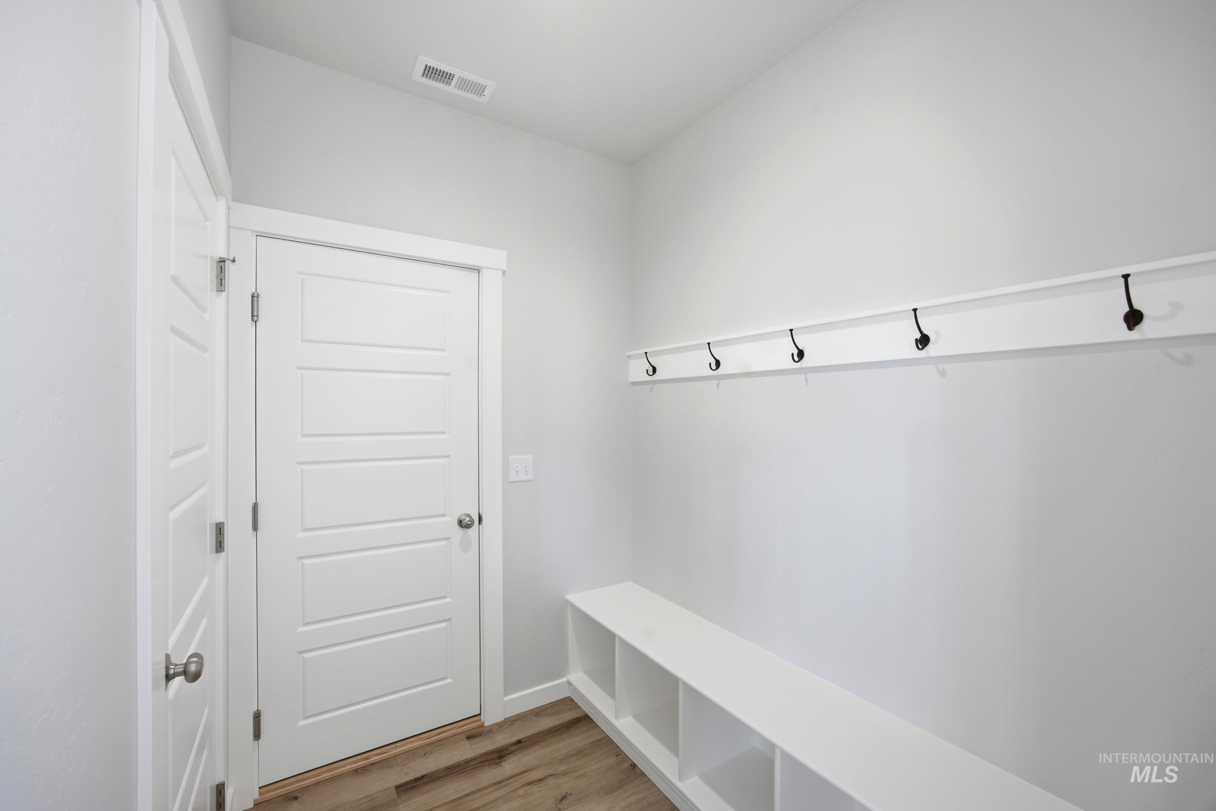 7272 W Trumbull Ct Property Photo 12
