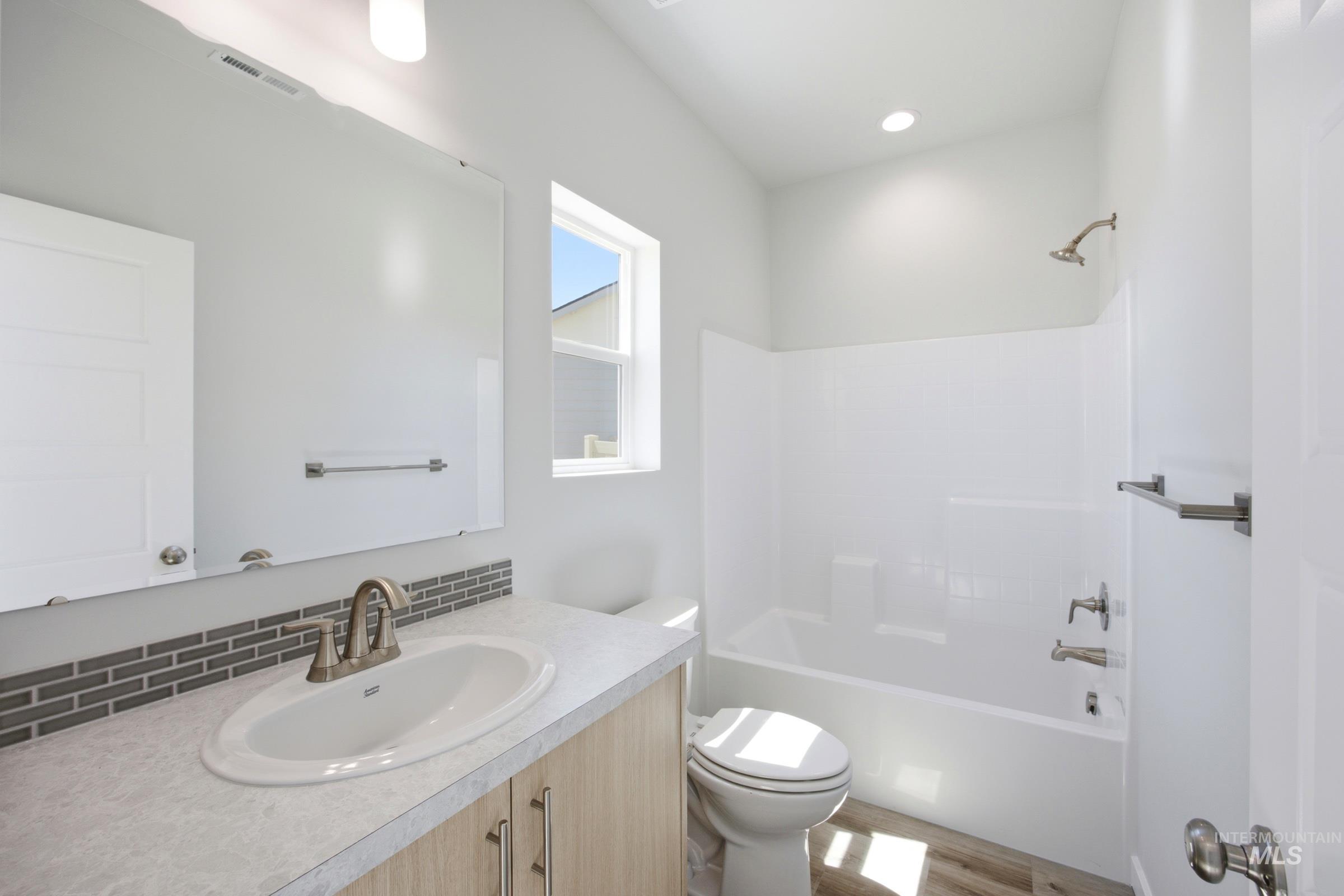7272 W Trumbull Ct Property Photo 18