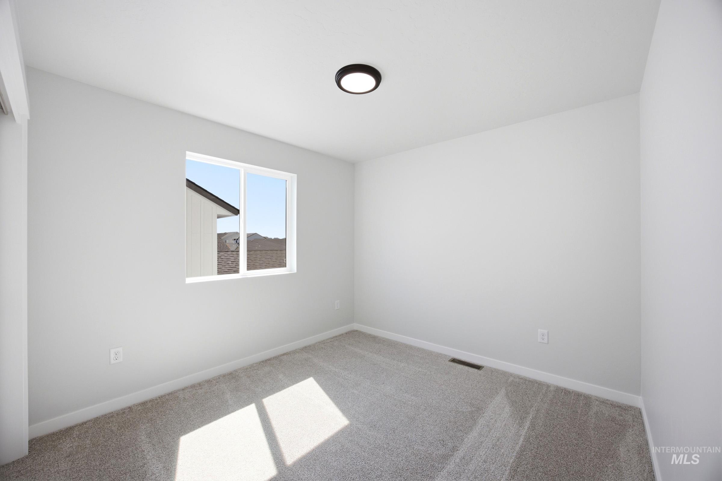 7420 W Trumbull Ct Property Photo 18