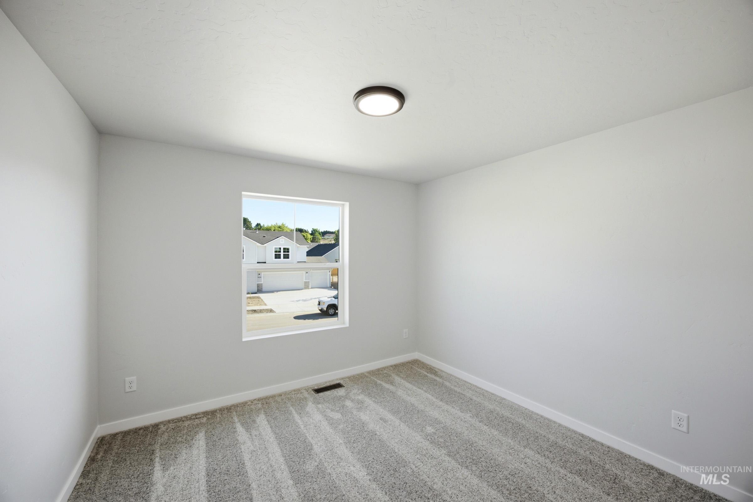 1419 Sunday River St Property Photo 16