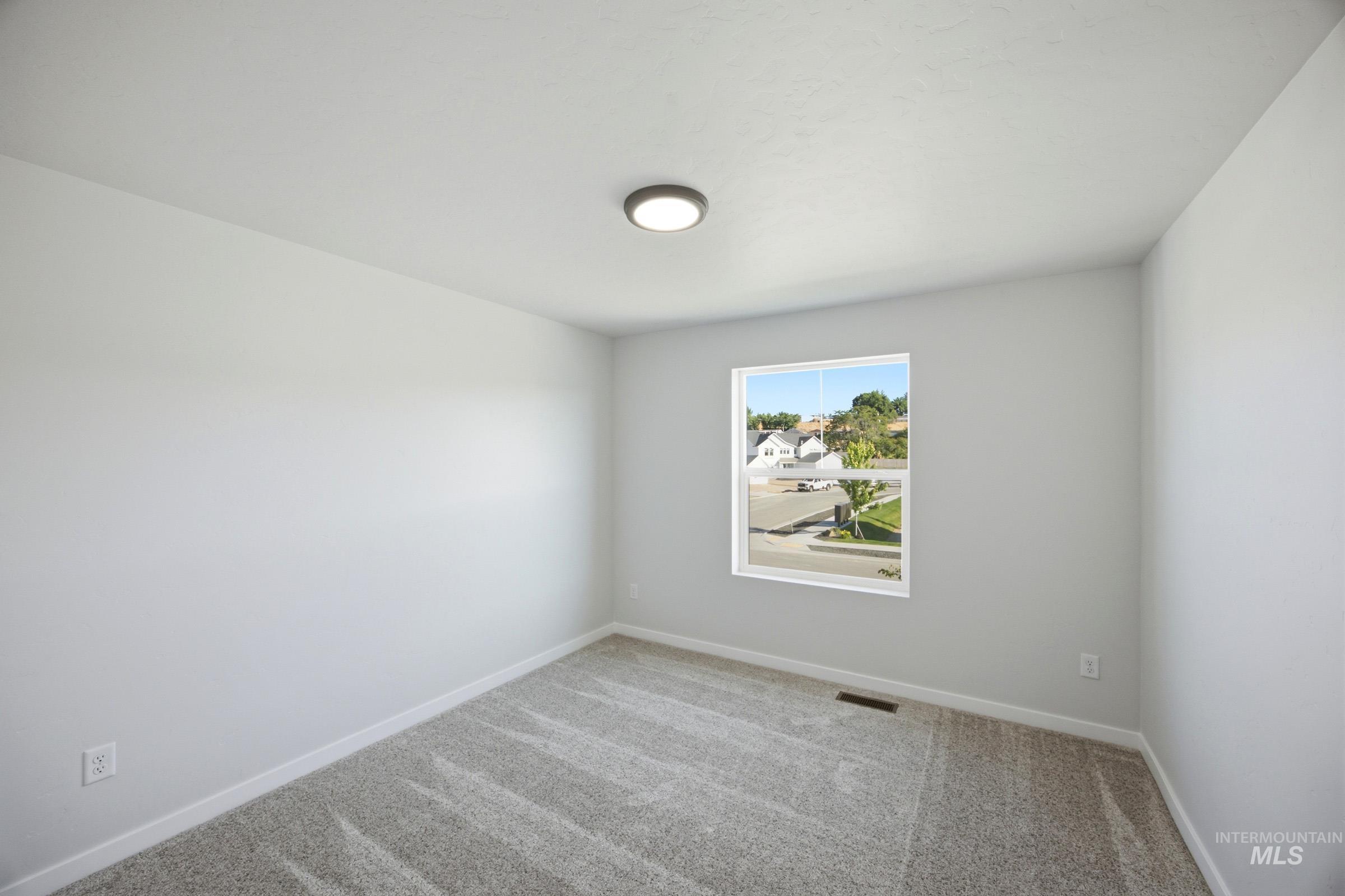 1419 Sunday River St Property Photo 22