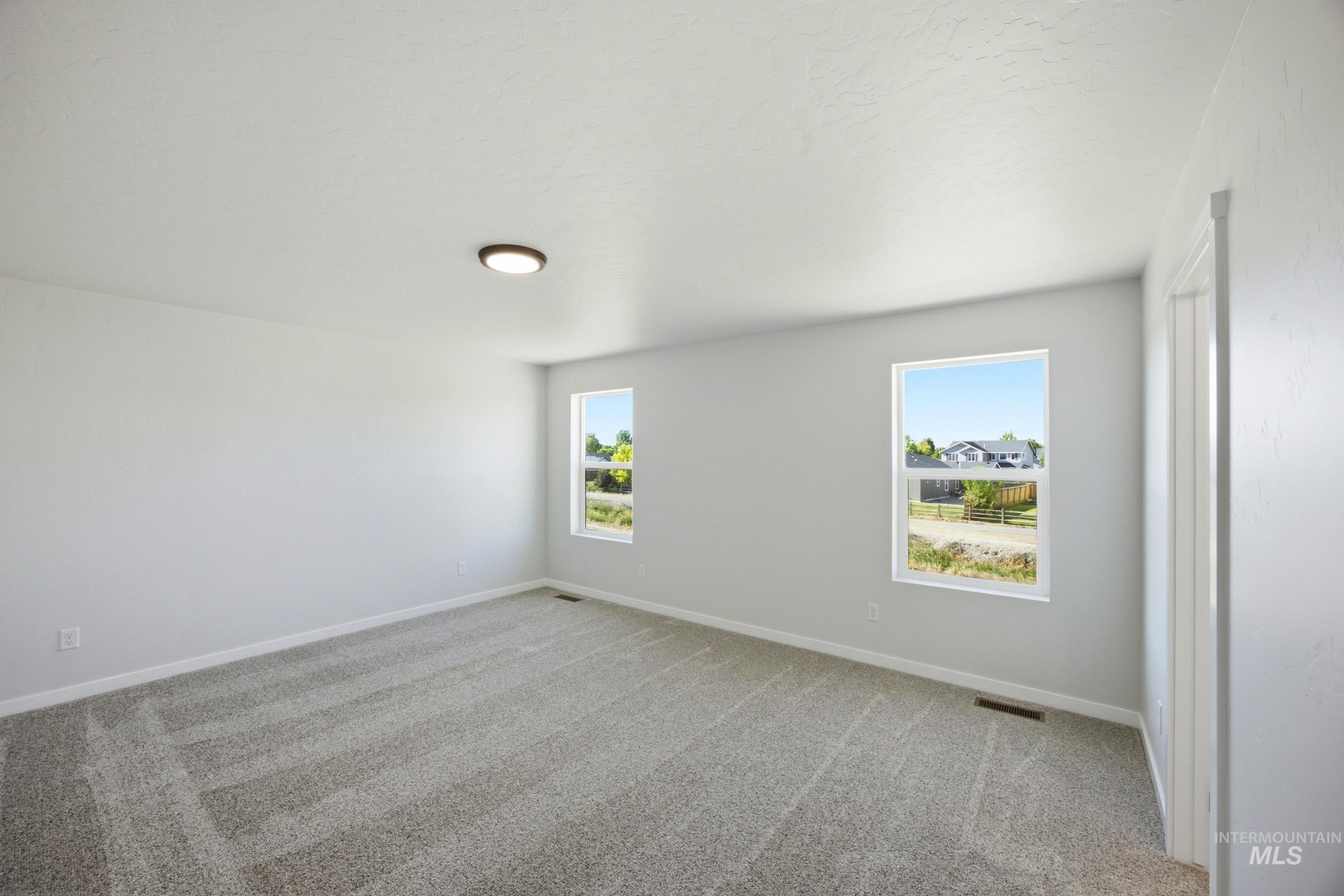 1419 Sunday River St Property Photo 24