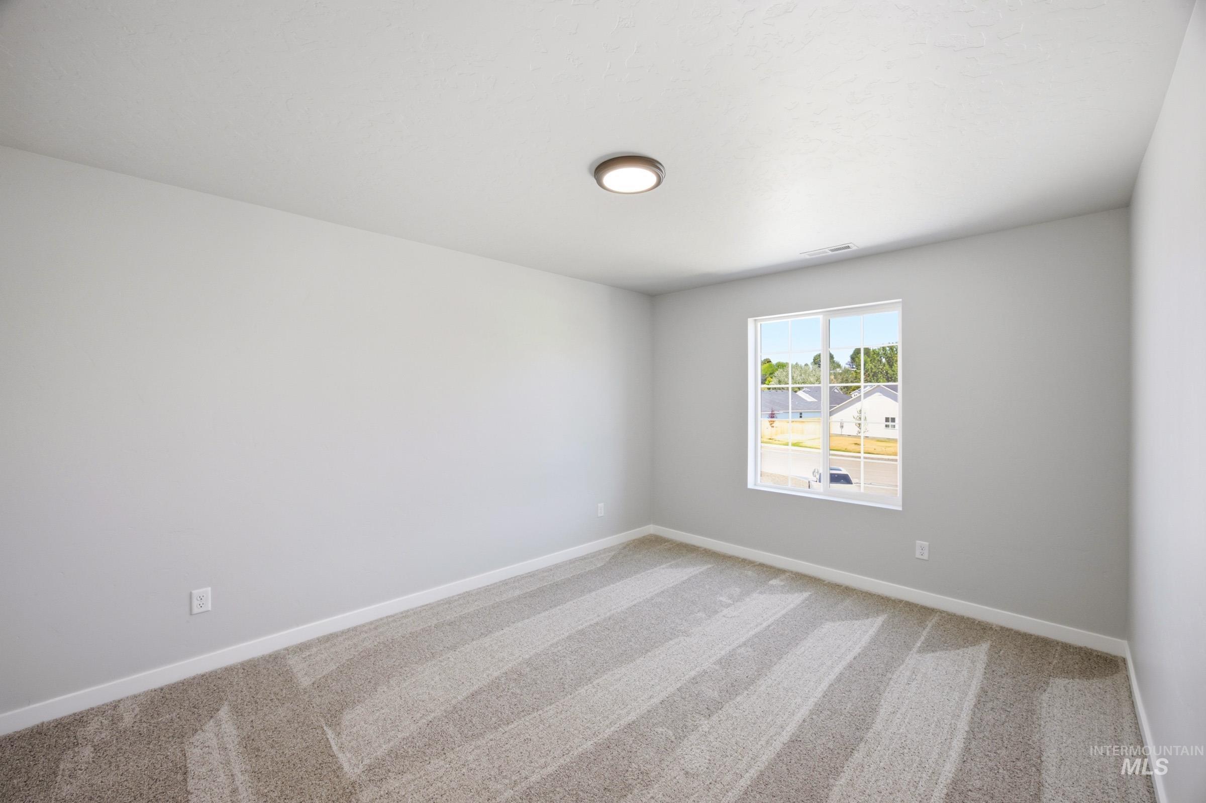 1651 Woods Bog Ave Property Photo 18