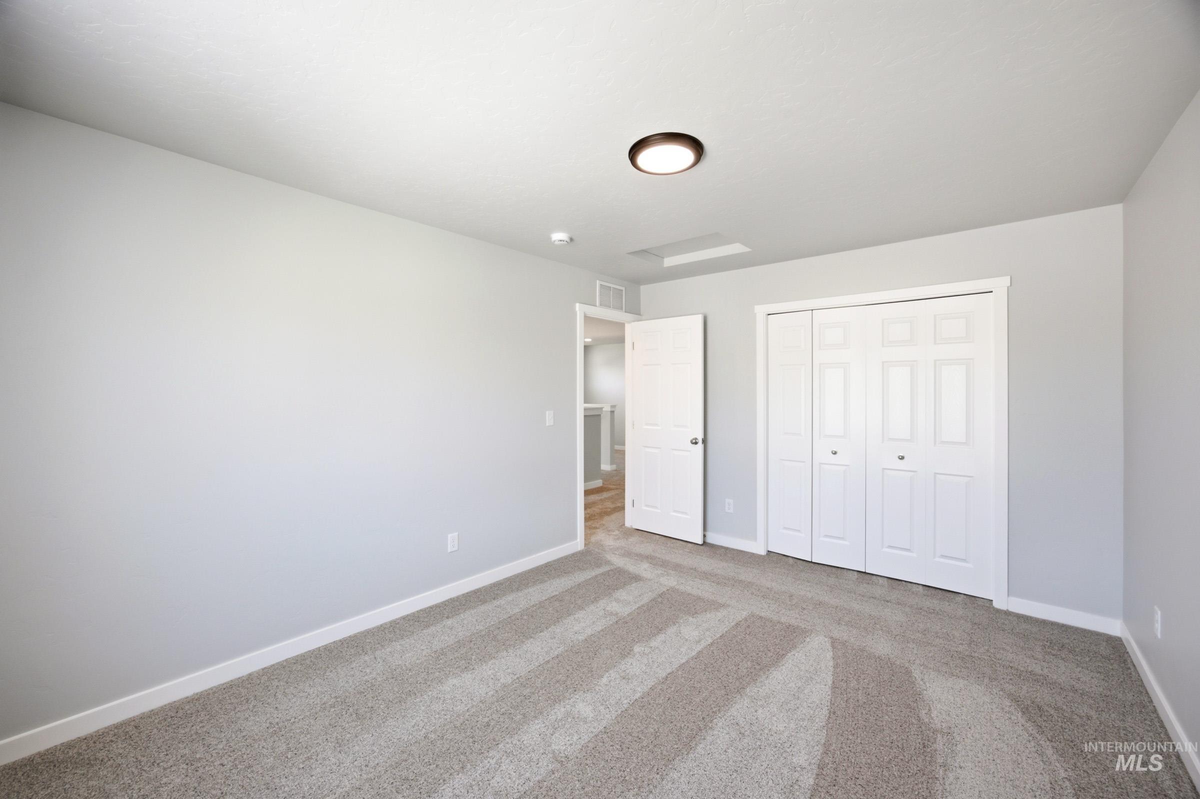 1651 Woods Bog Ave Property Photo 19