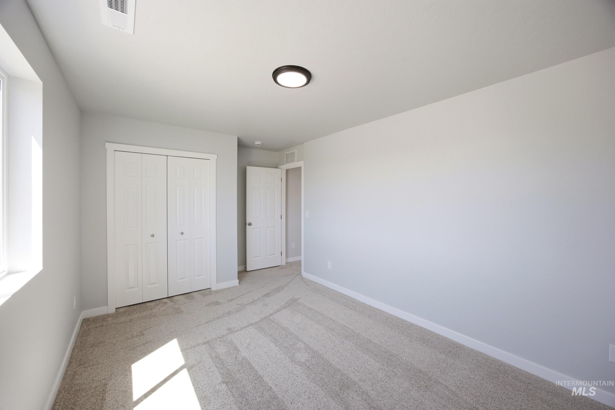 1651 Woods Bog Ave Property Photo 23