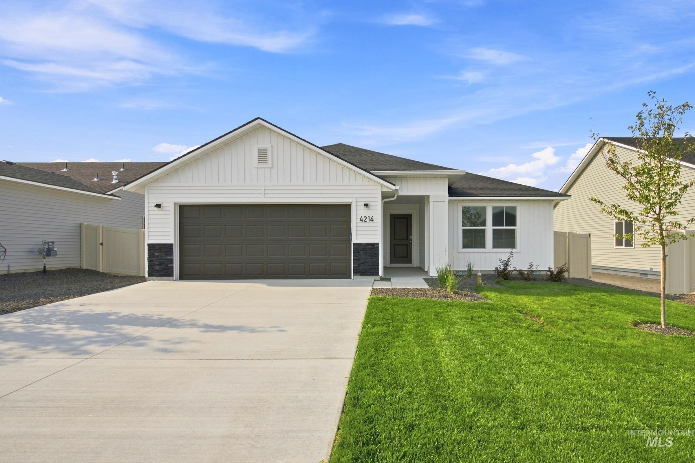 4214 Austin St Property Photo 1