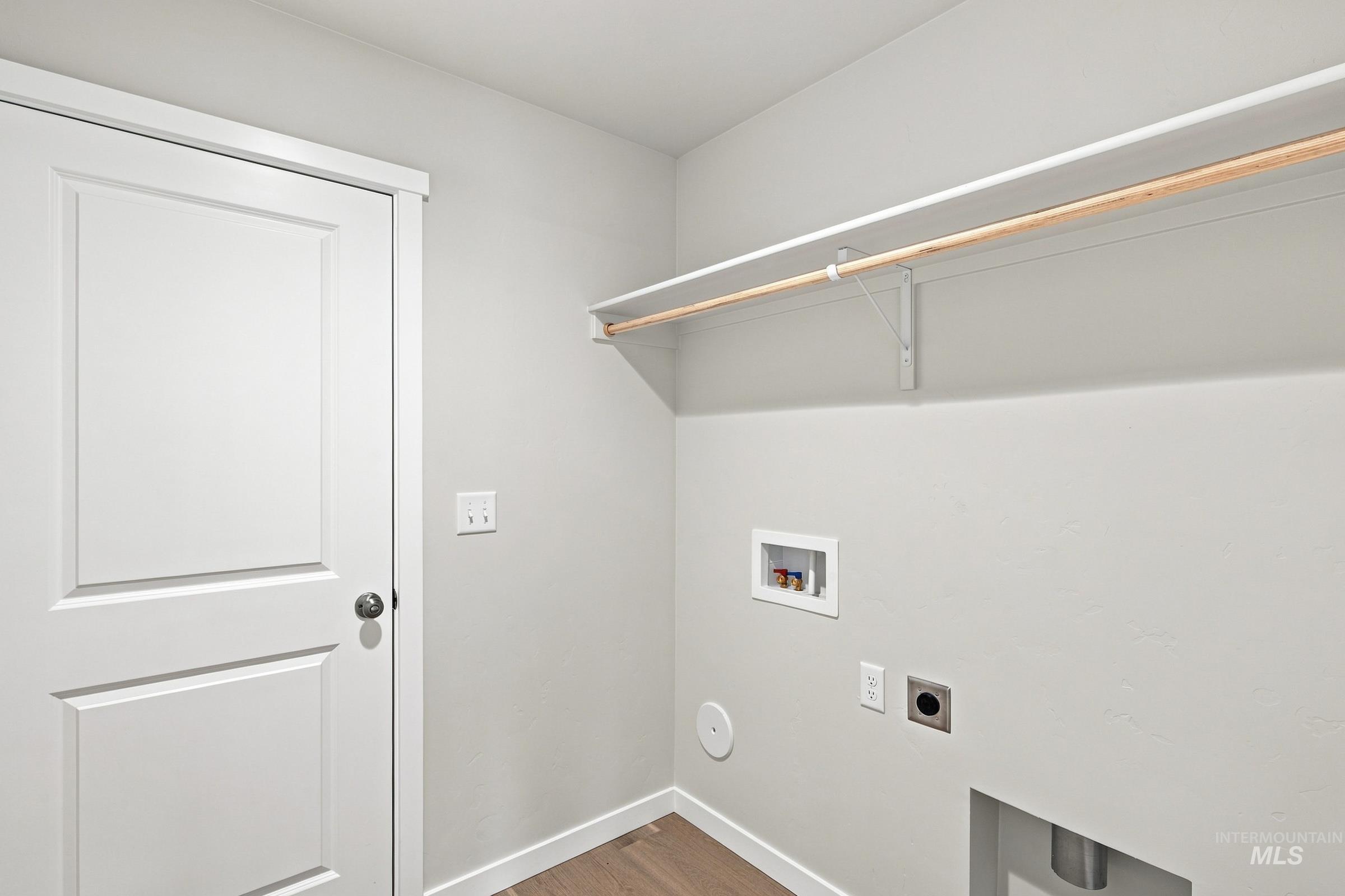 4214 Austin St Property Photo 12