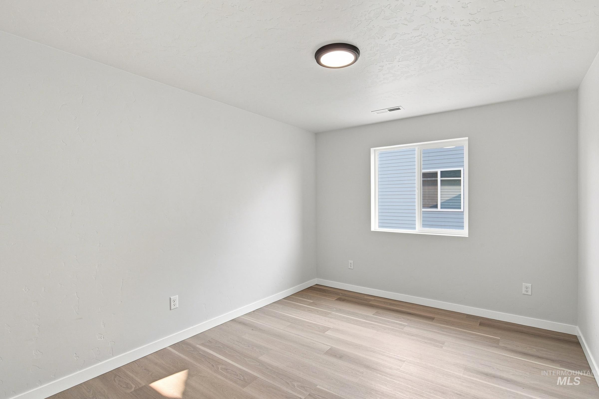 4214 Austin St Property Photo 16