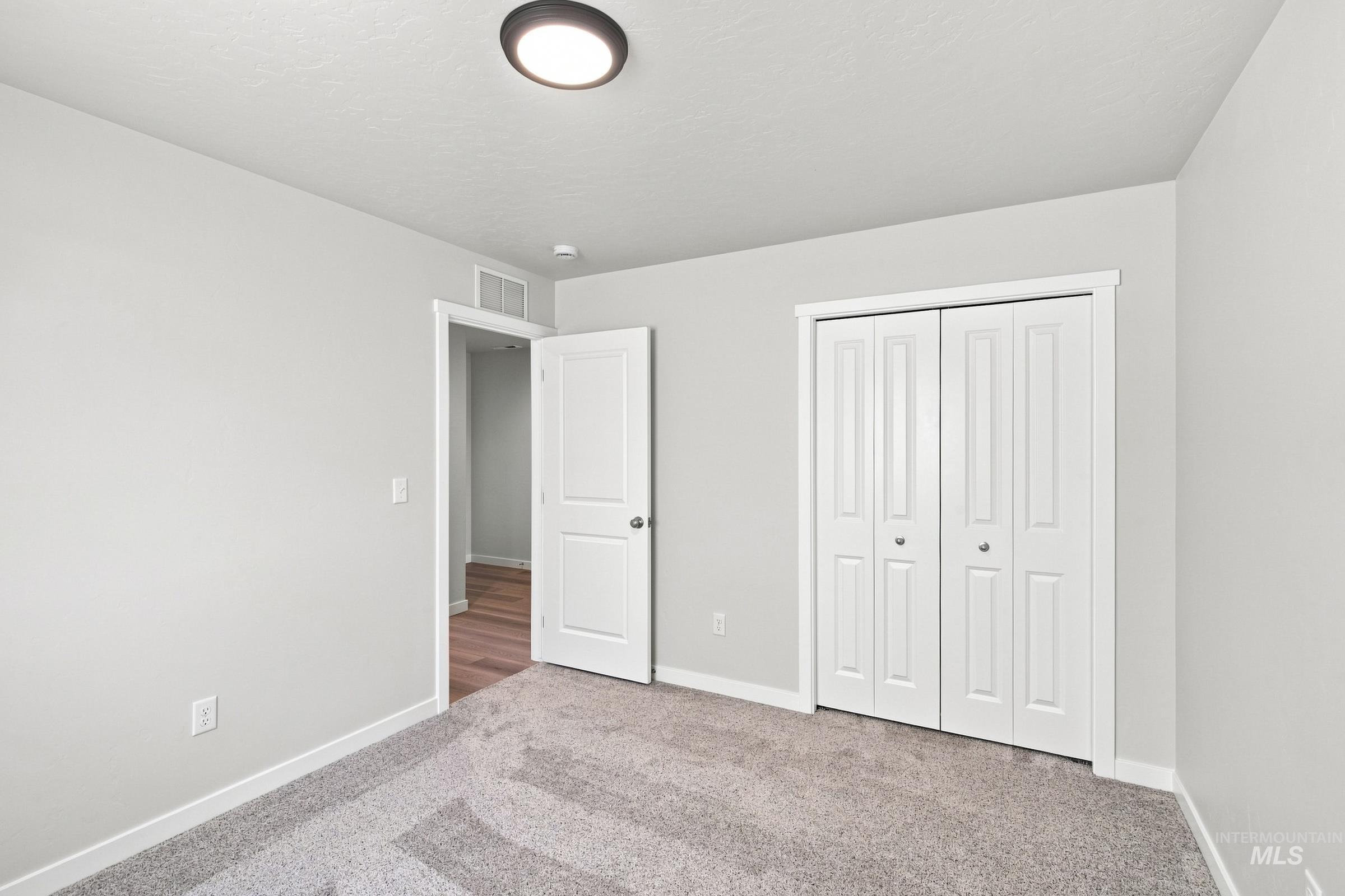 4214 Austin St Property Photo 17