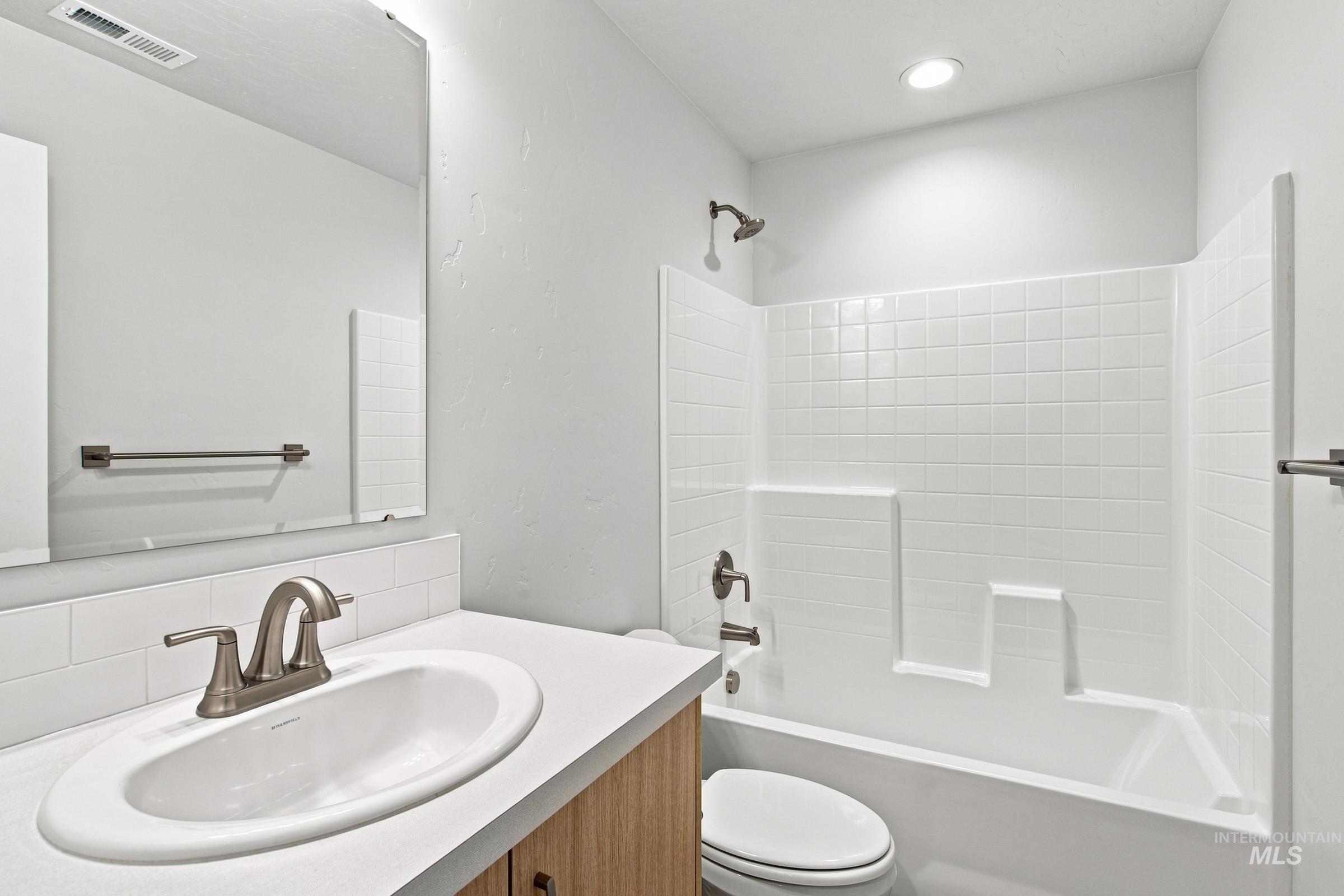 4214 Austin St Property Photo 18