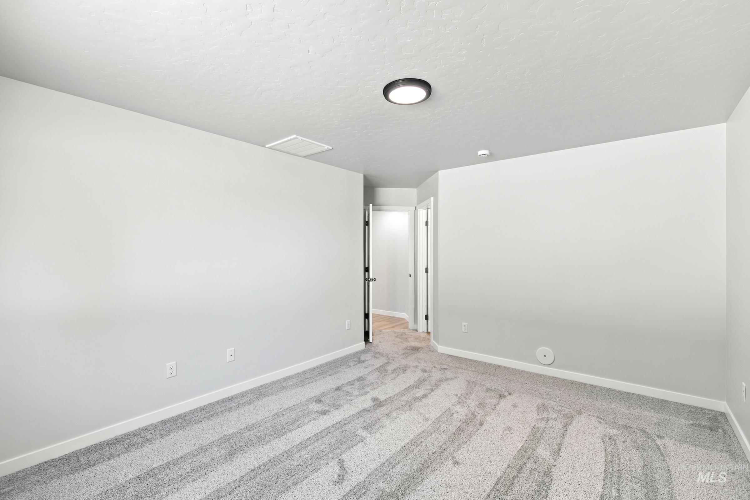 106 Golinda Ave Property Photo 23