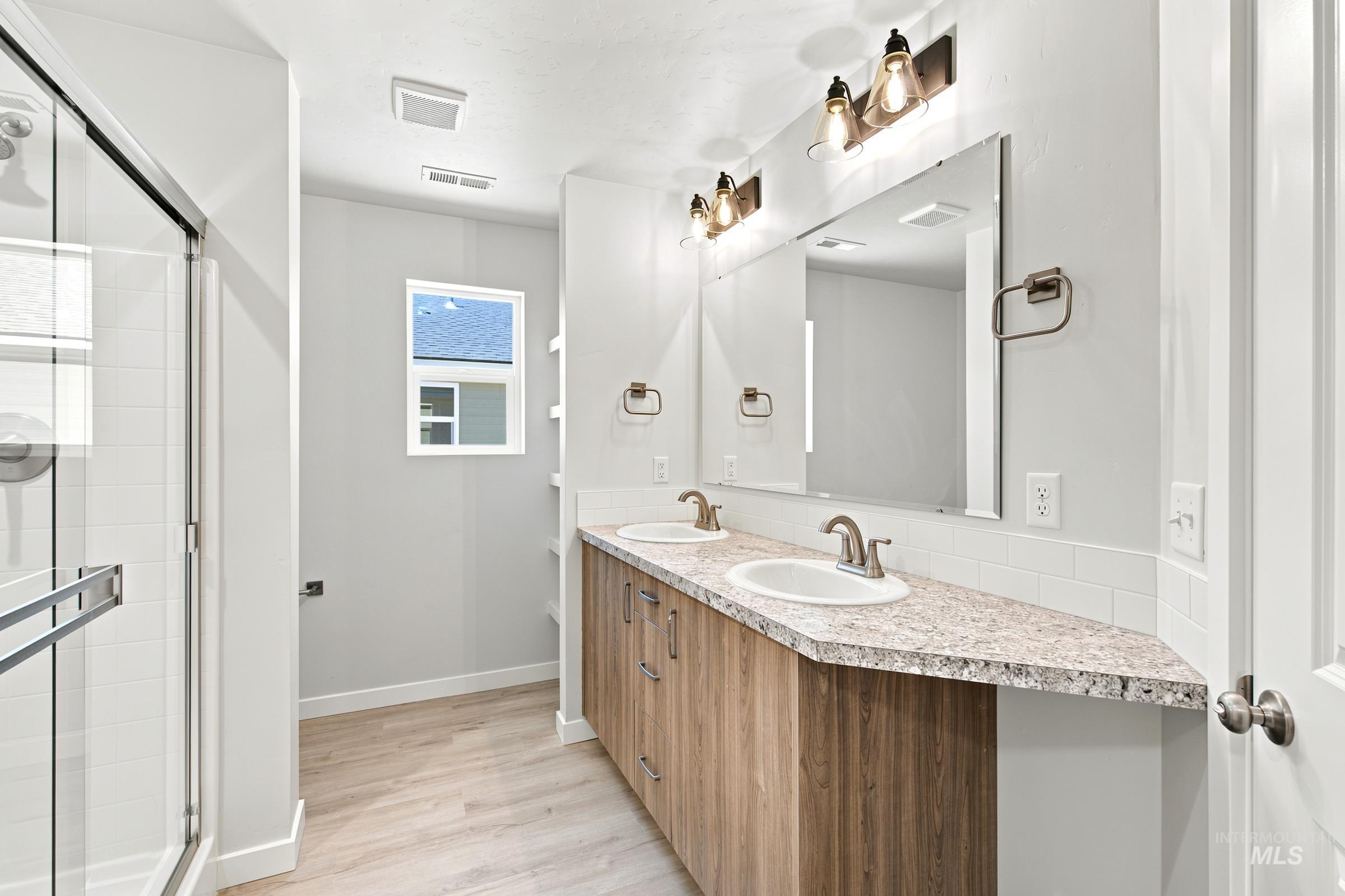 106 Golinda Ave Property Photo 25