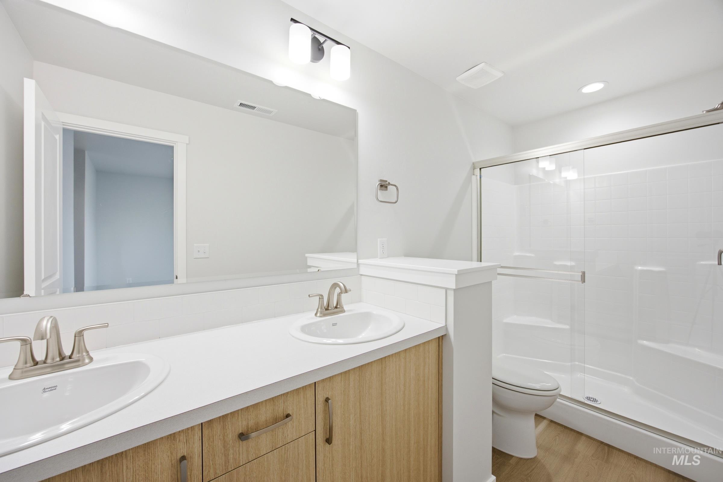 4213 Austin St Property Photo 18