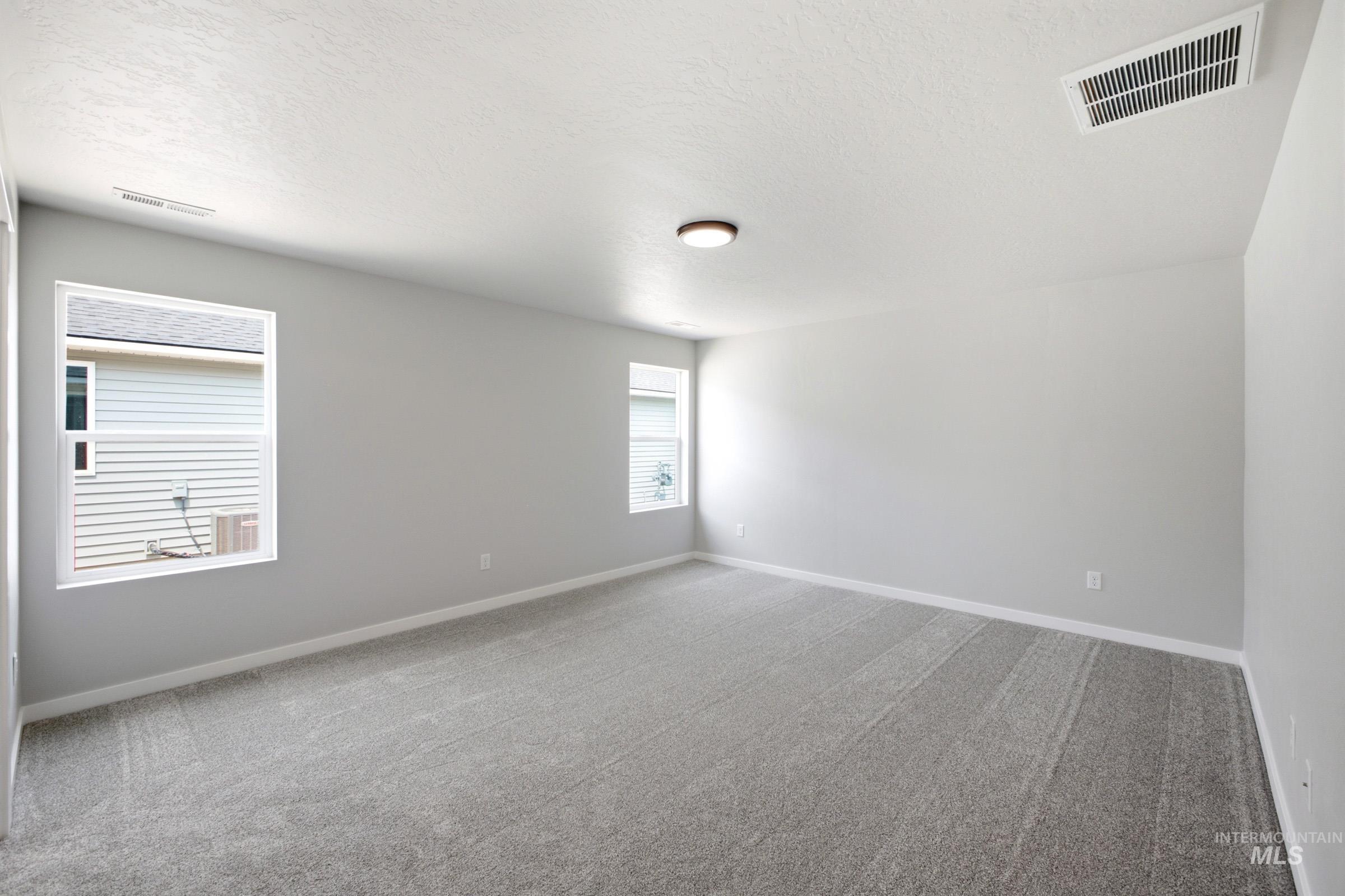 2477 W Red Jasper Dr Property Photo 18
