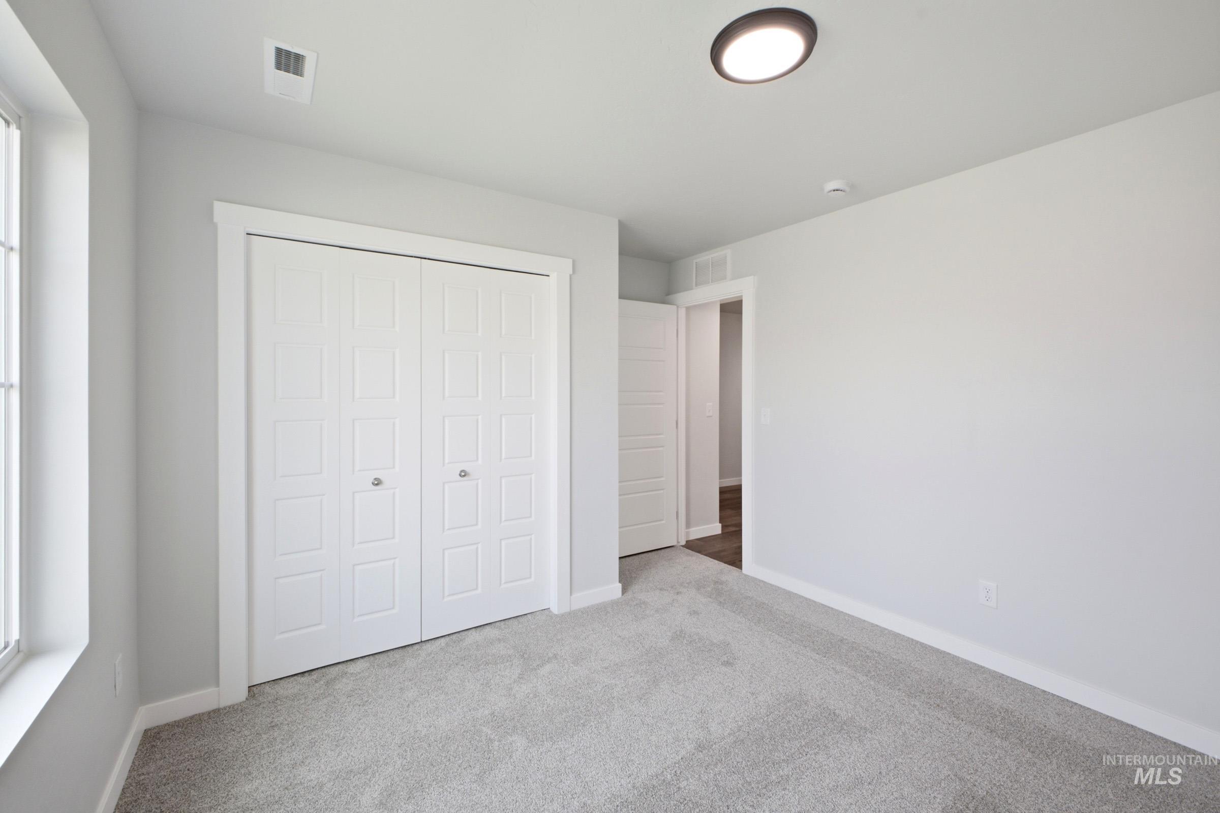 2461 W Red Jasper Dr Property Photo 15
