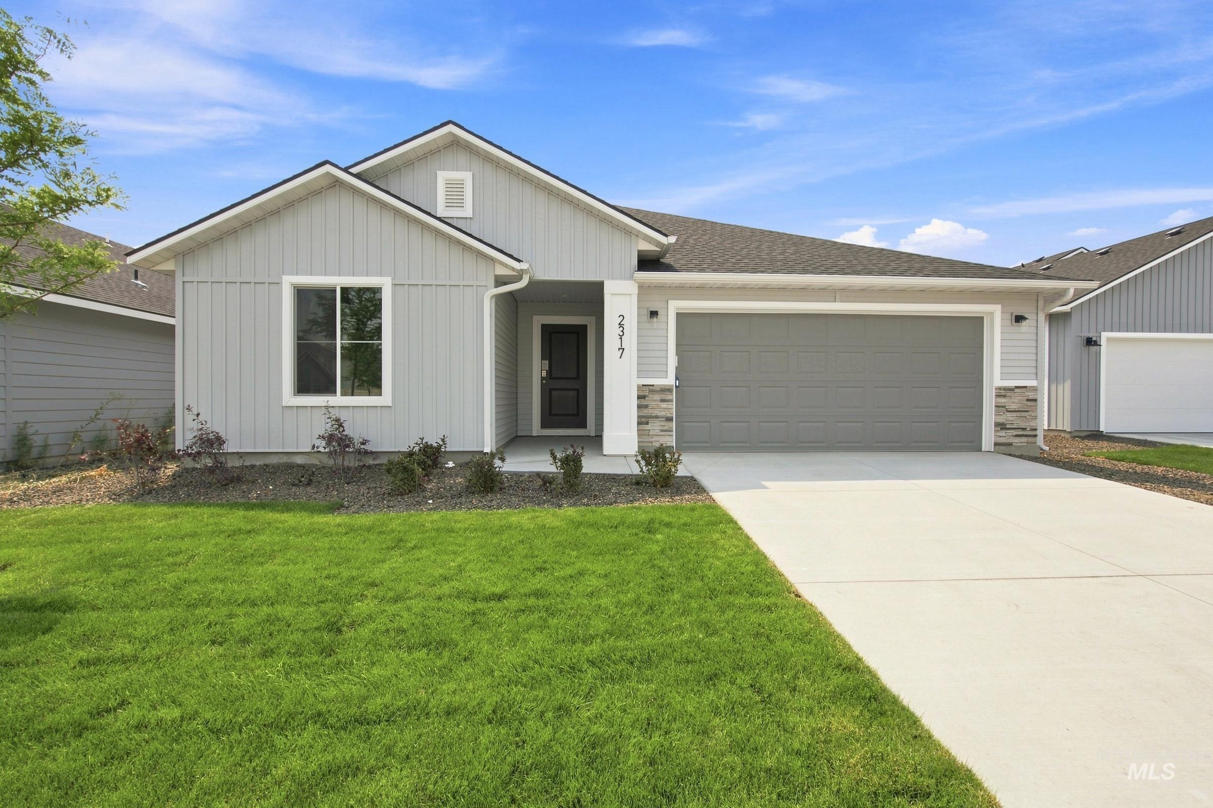 2317 W Trout Lily St Property Photo 1