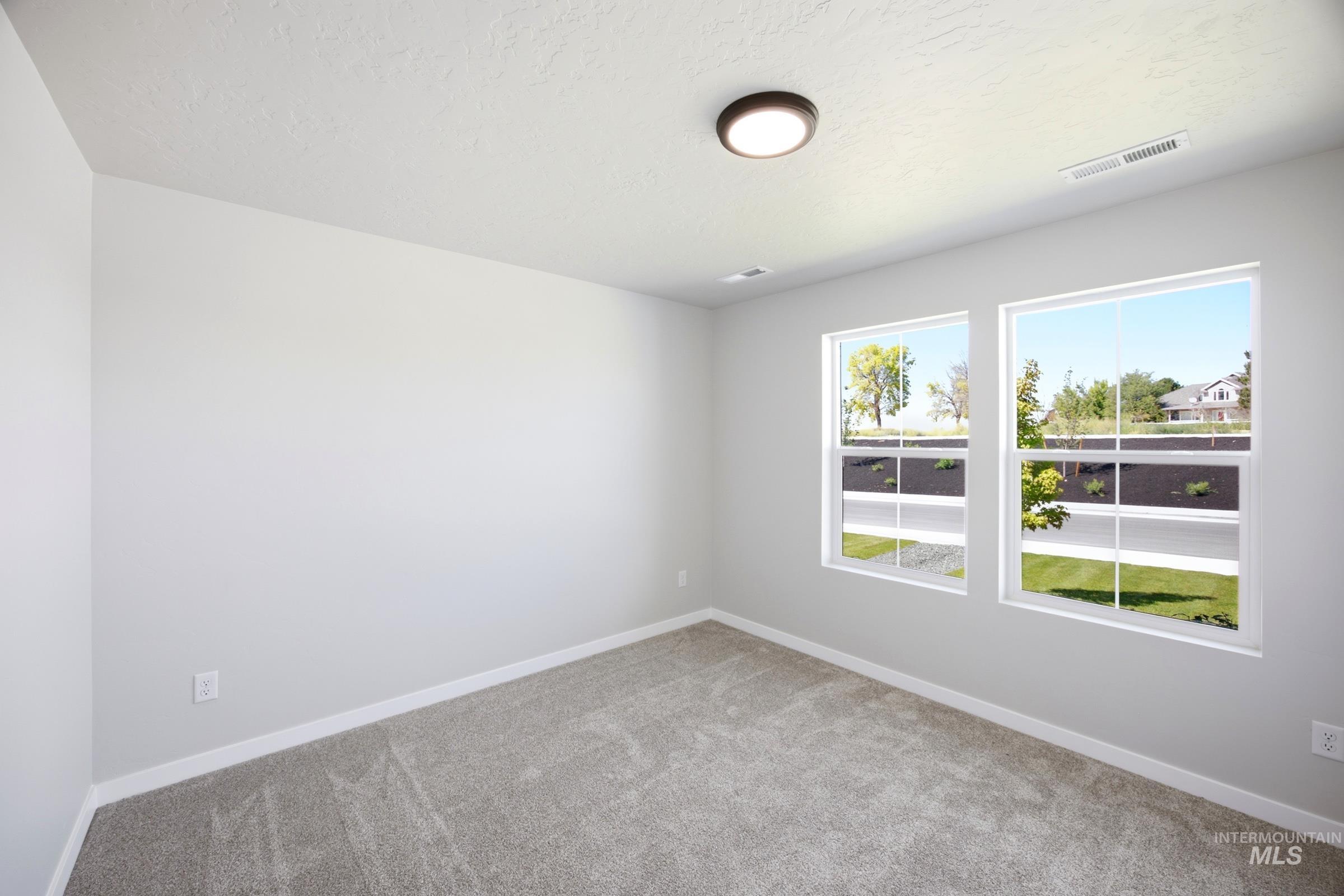 1093 W Jasper St Property Photo 19