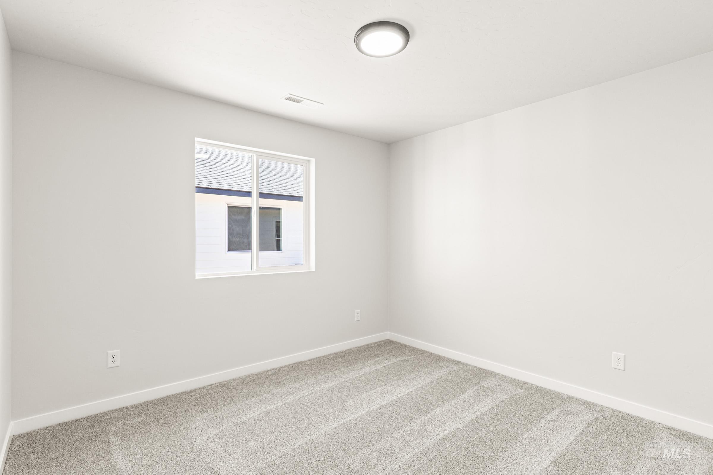 1077 W Jasper St Property Photo 12