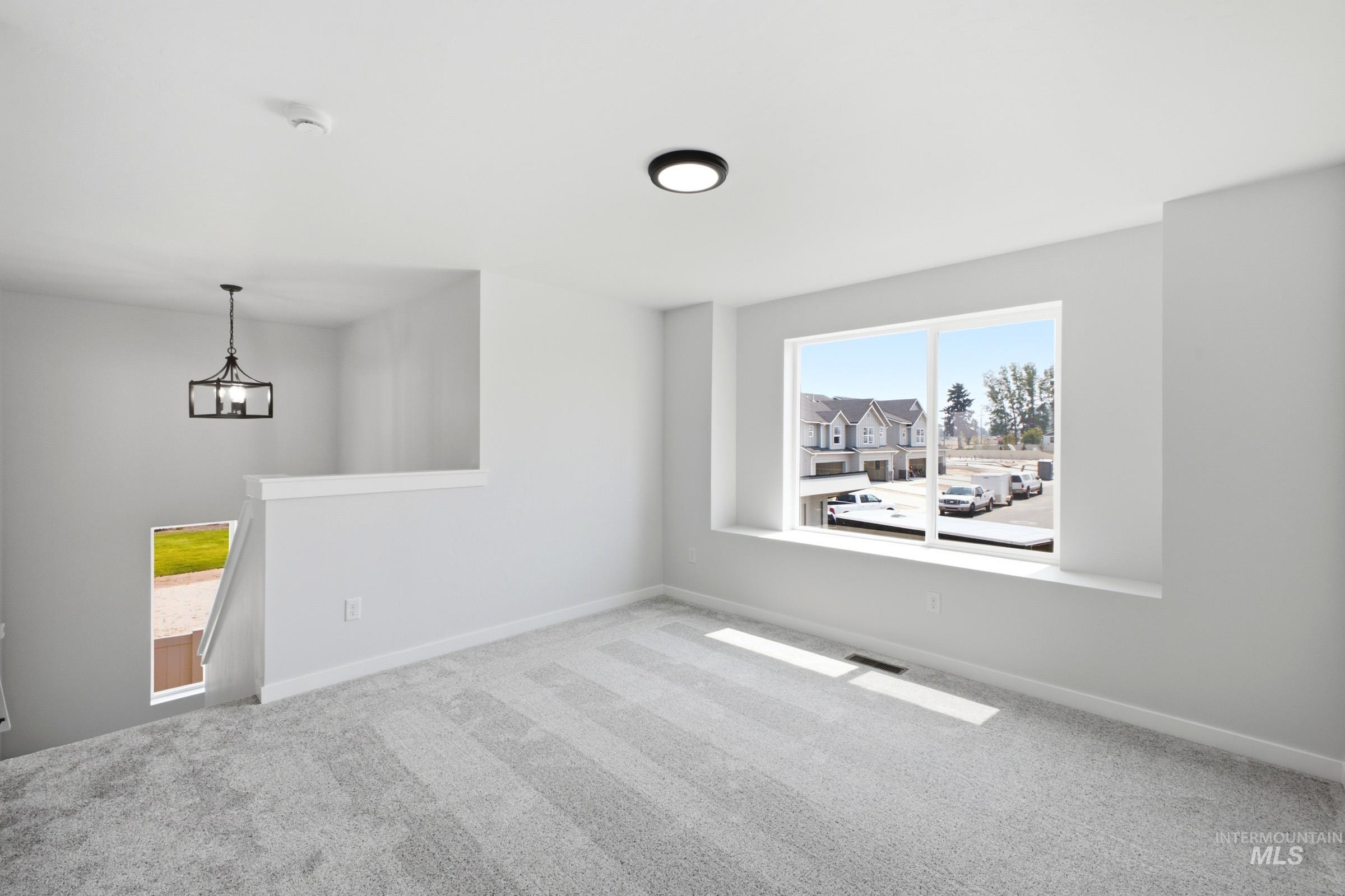 14044 Shiny Spruce St Property Photo 14