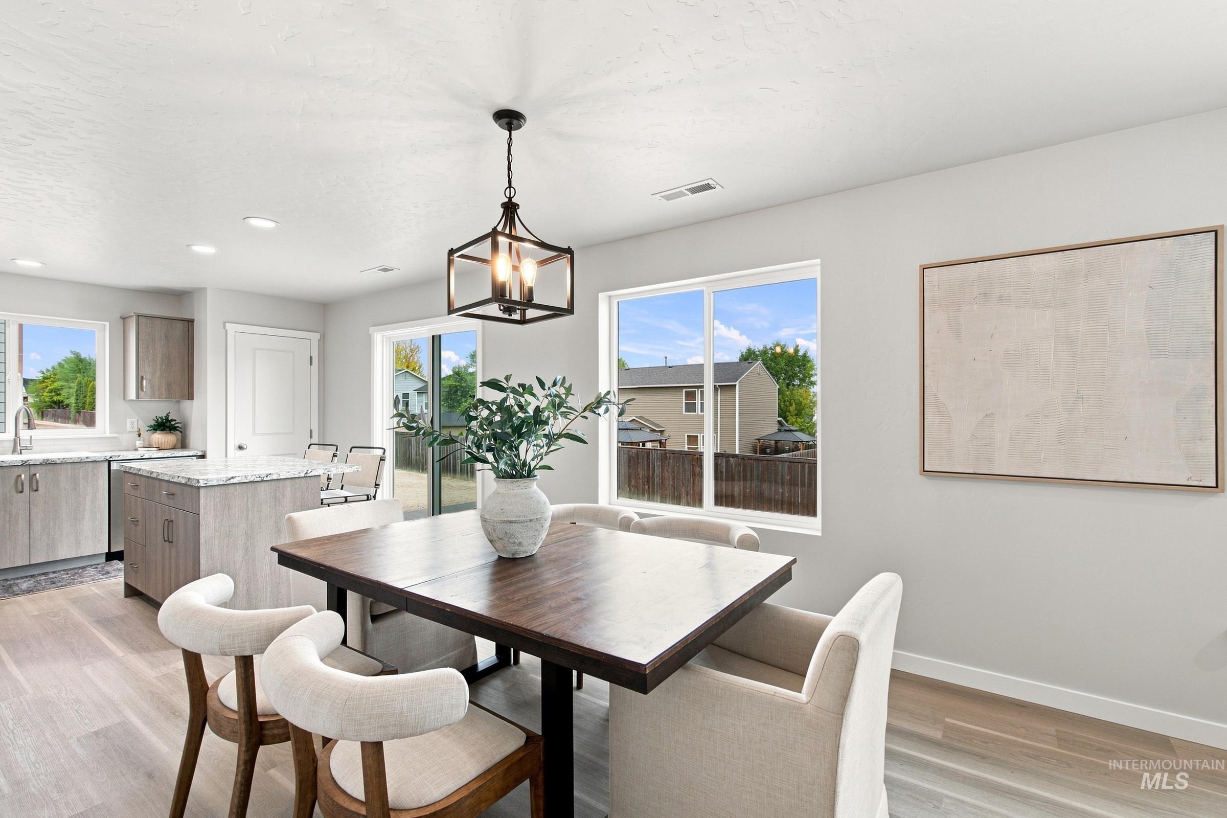 14044 Shiny Spruce St Property Photo 17