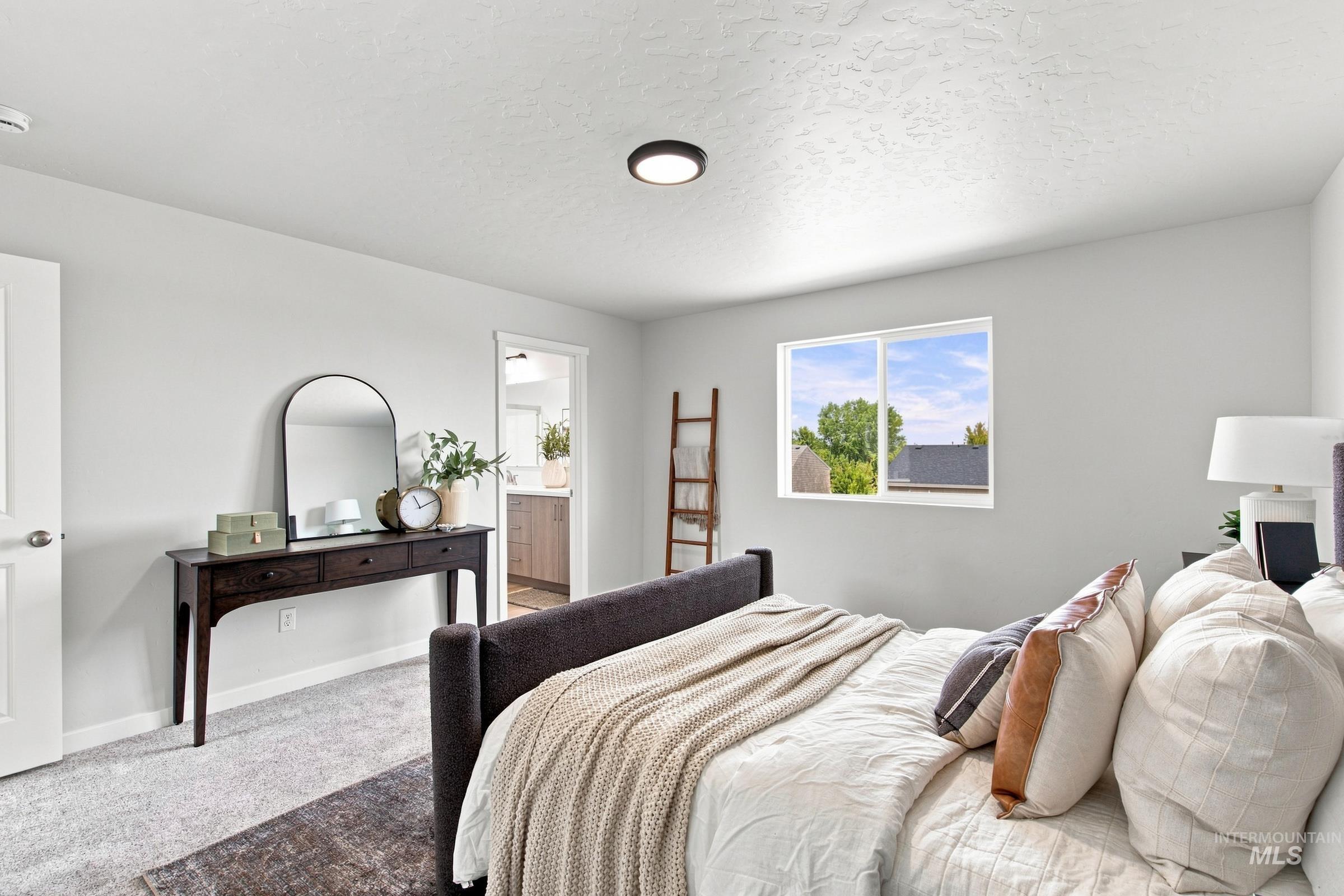 14044 Shiny Spruce St Property Photo 30