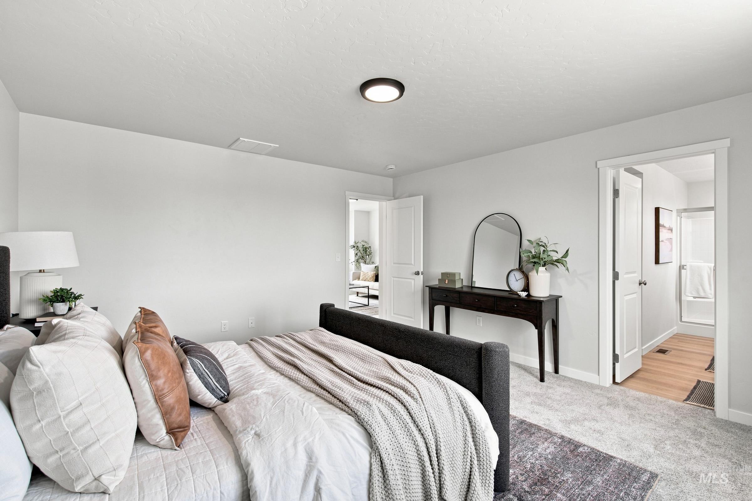 14044 Shiny Spruce St Property Photo 31