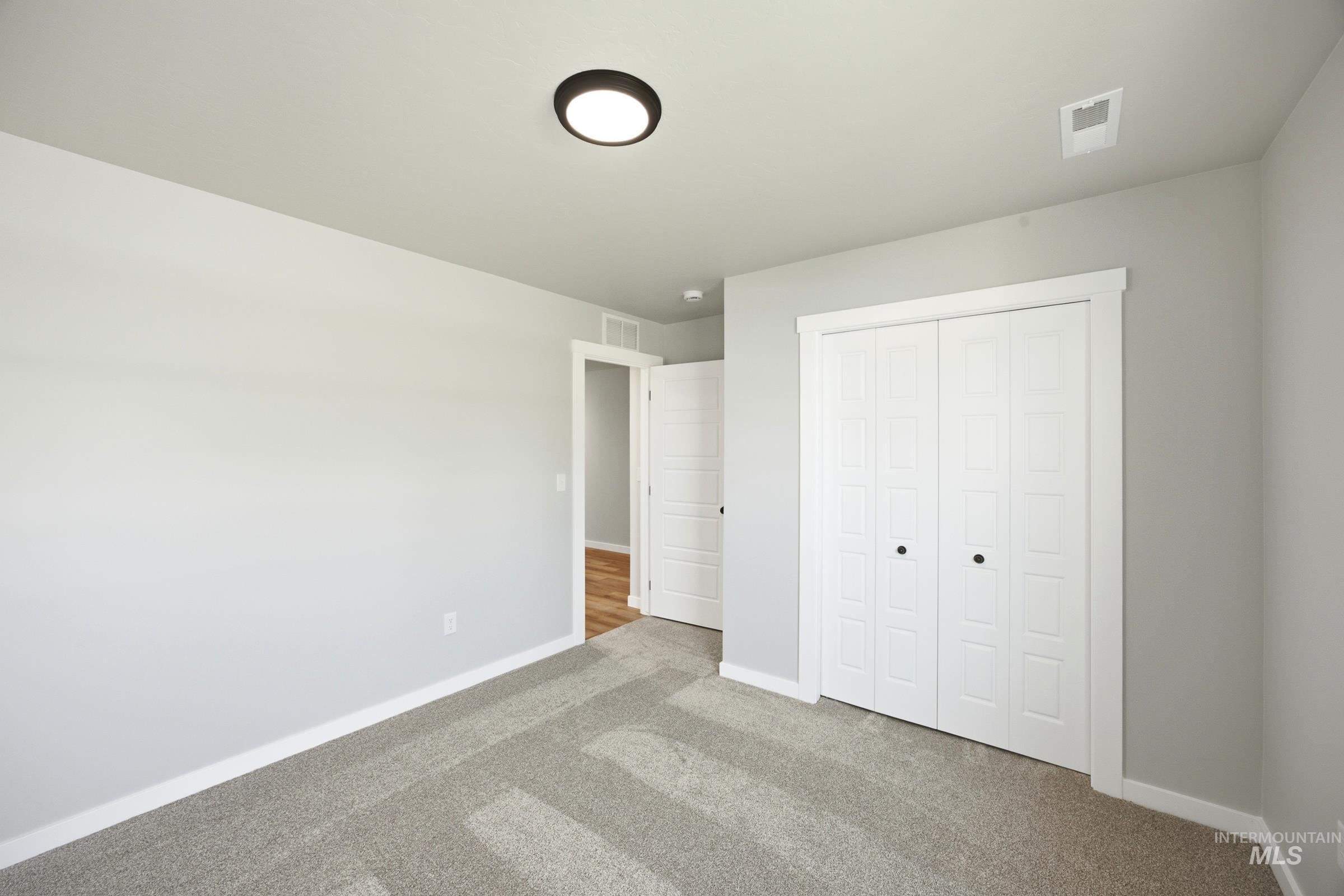 12805 Decatur St Property Photo 10