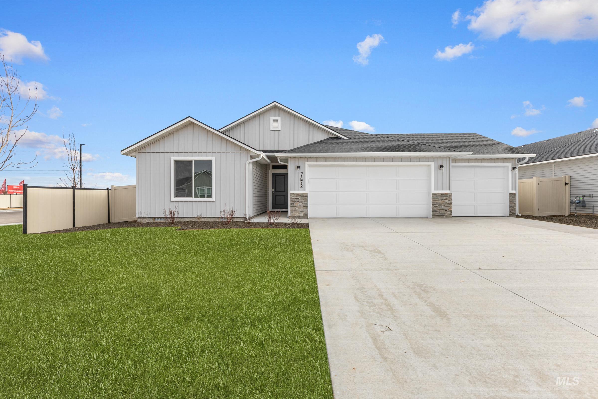 3522 E Boxelder Dr Property Photo 1