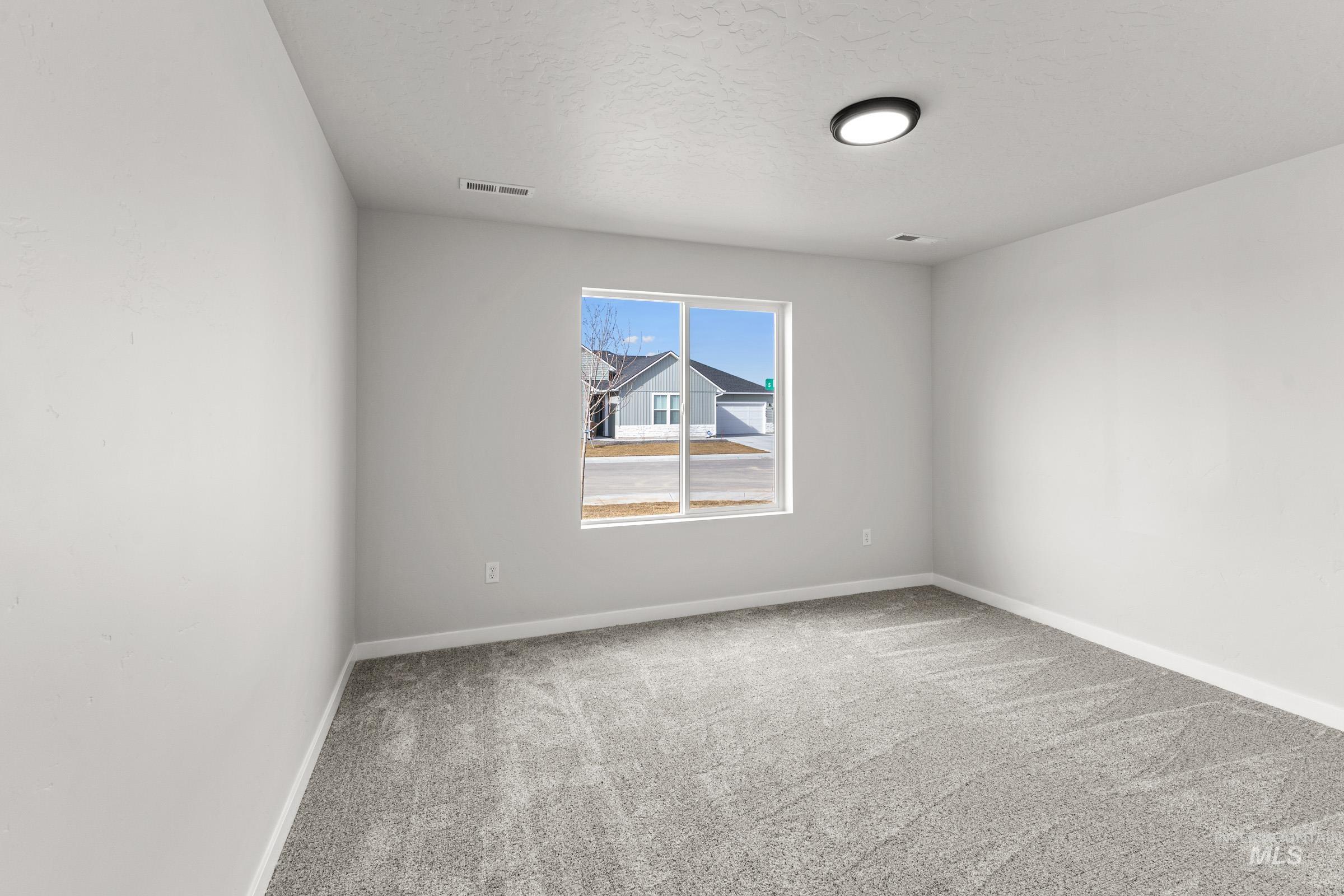3522 E Boxelder Dr Property Photo 11