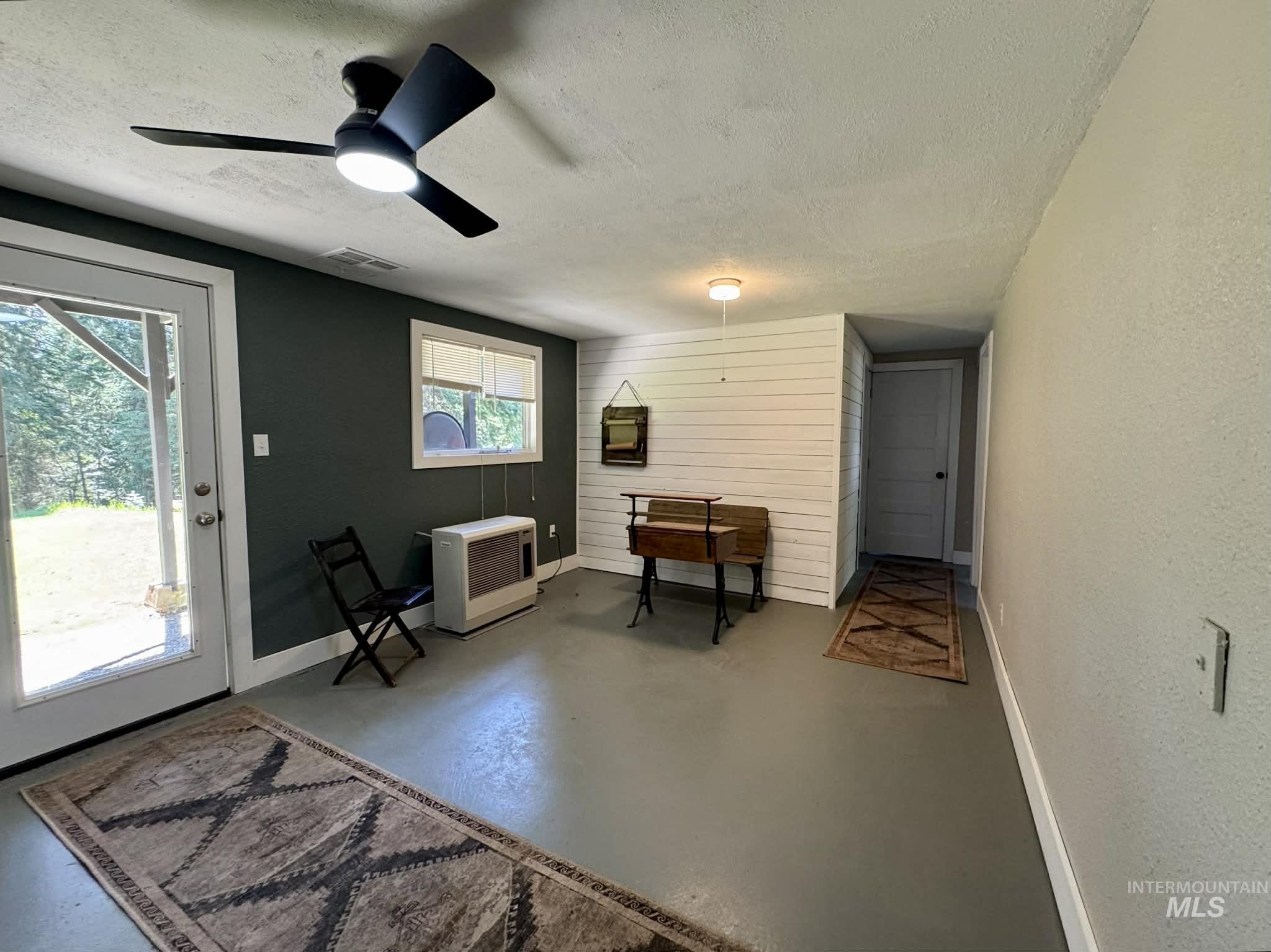 170 Timberline Dr Property Photo 14