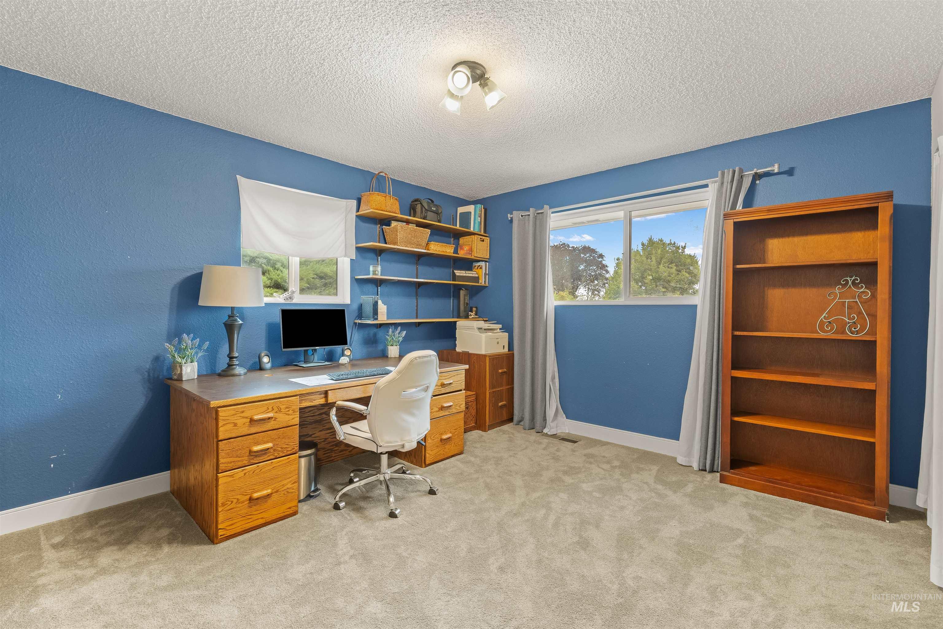 3427 Syringa Dr Property Photo 17