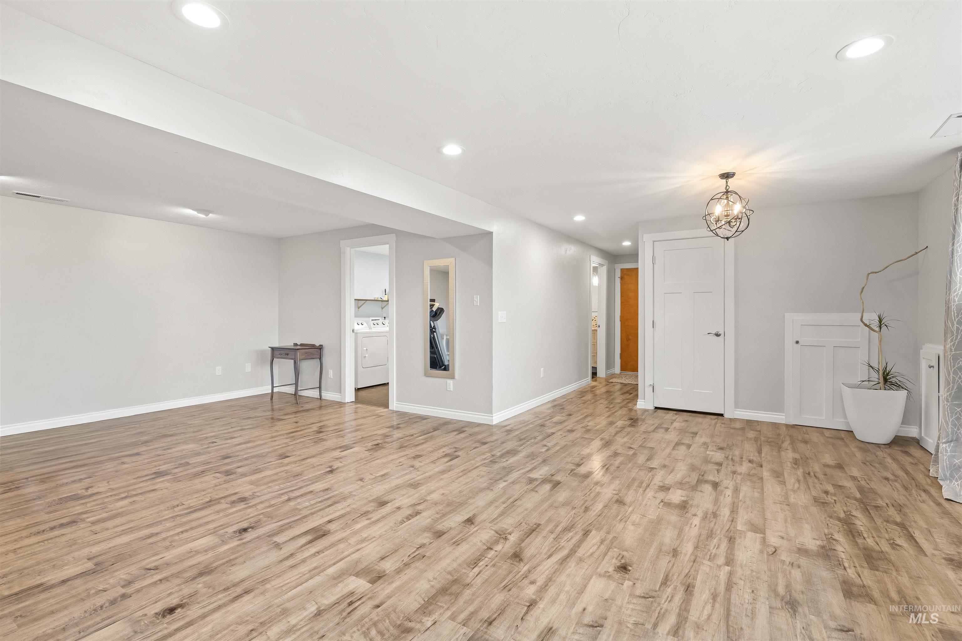 3427 Syringa Dr Property Photo 21
