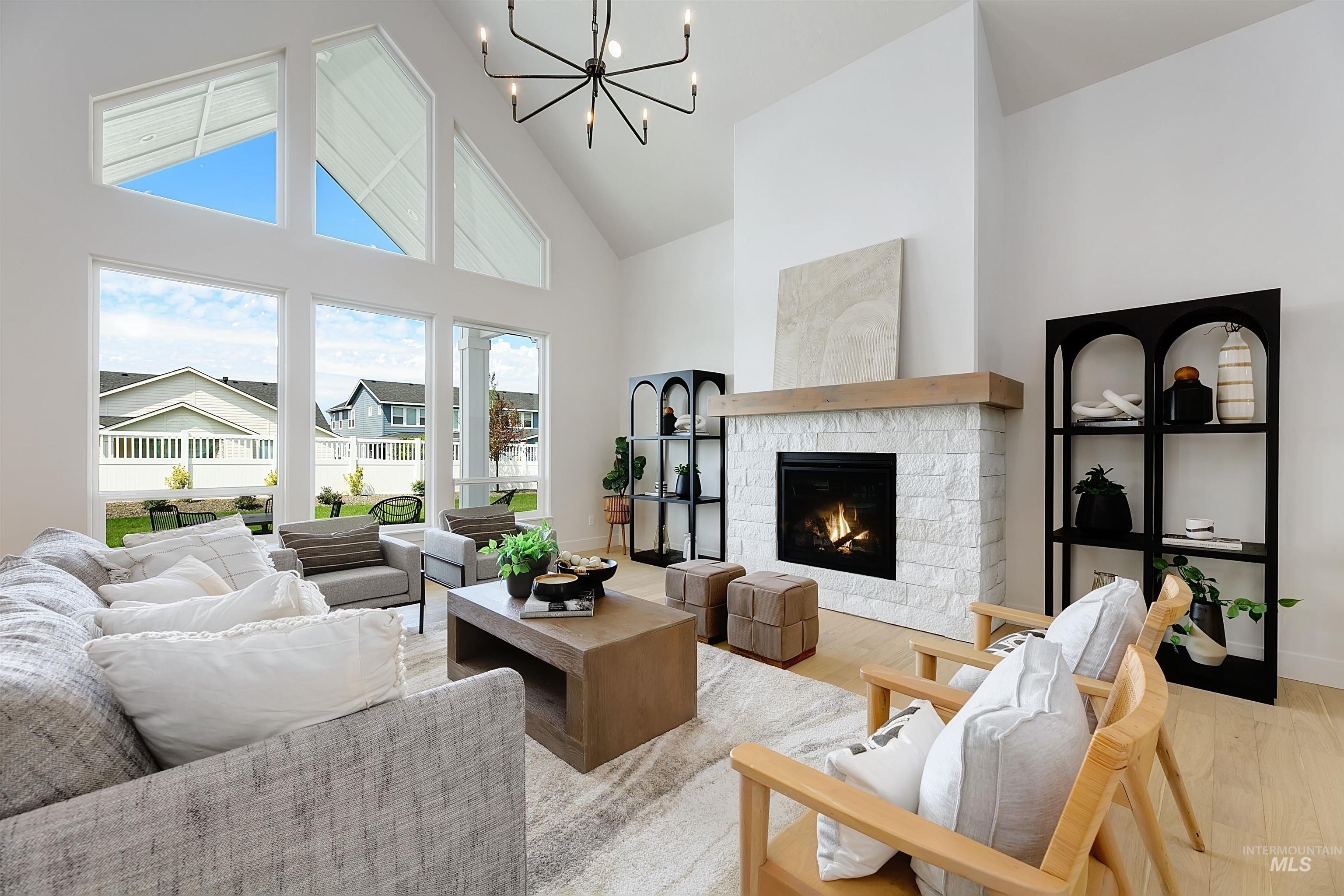 6997 Saddle Bred Way Property Photo 3