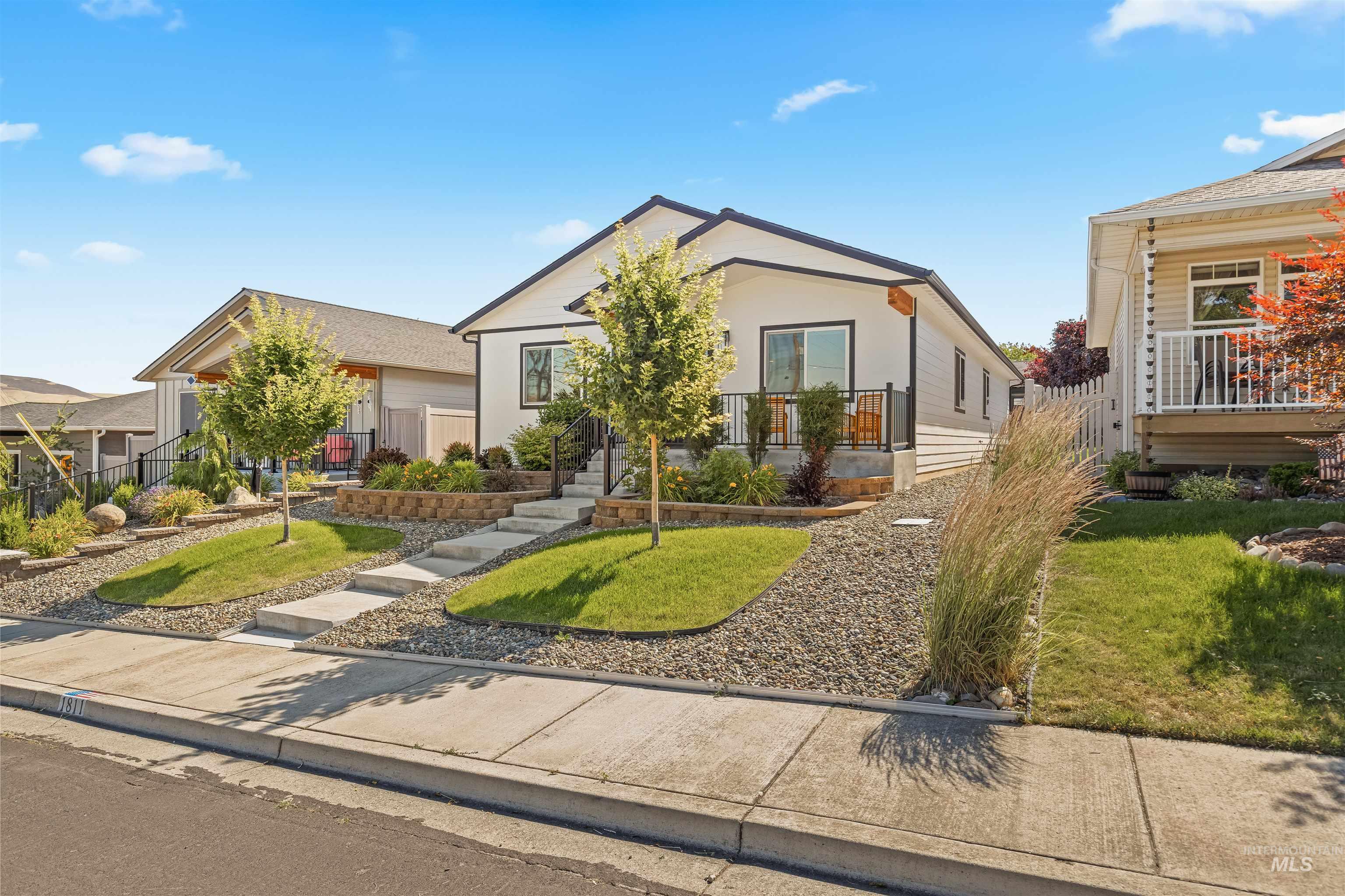 1811 16th St Property Photo 7