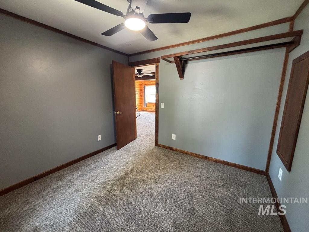 941 S Main Street Property Photo 14