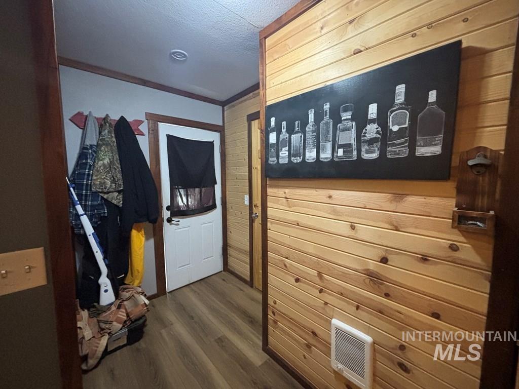 941 S Main Street Property Photo 24