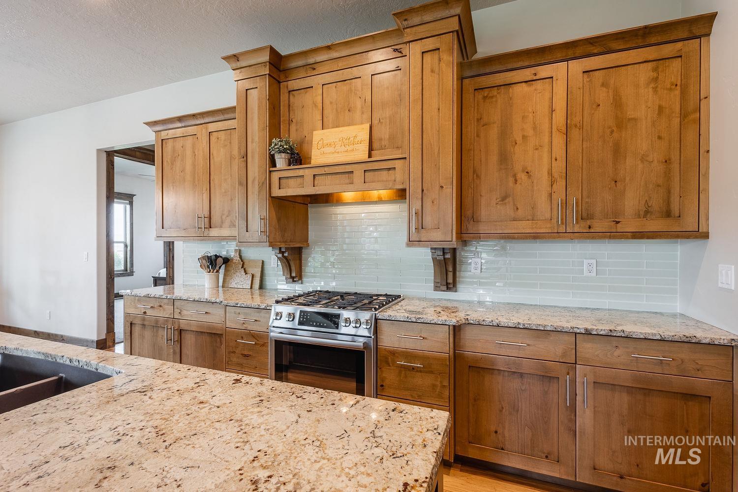 8077 Star Pass Ridge Property Photo 12