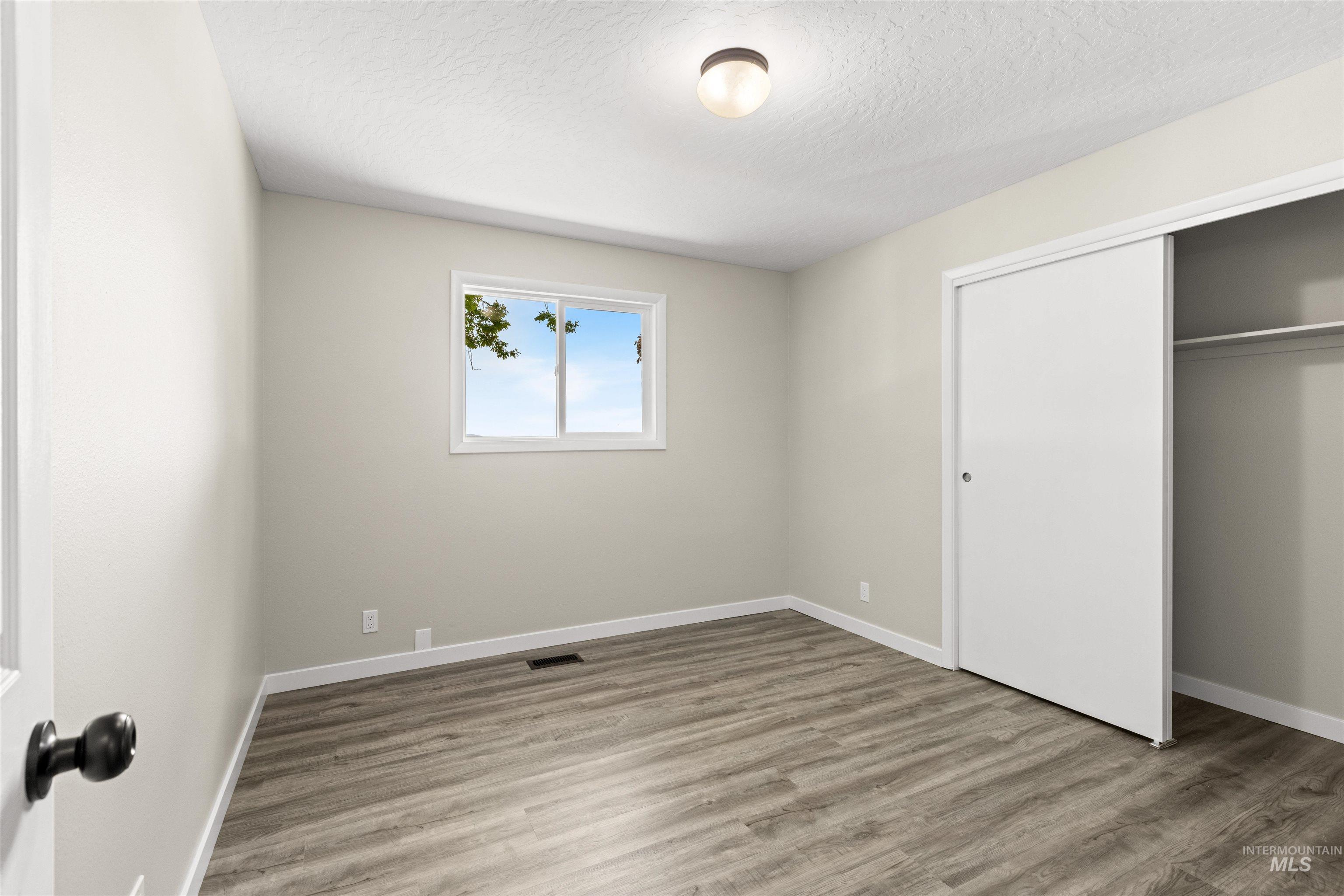 12184 Hill Rd. Property Photo 18