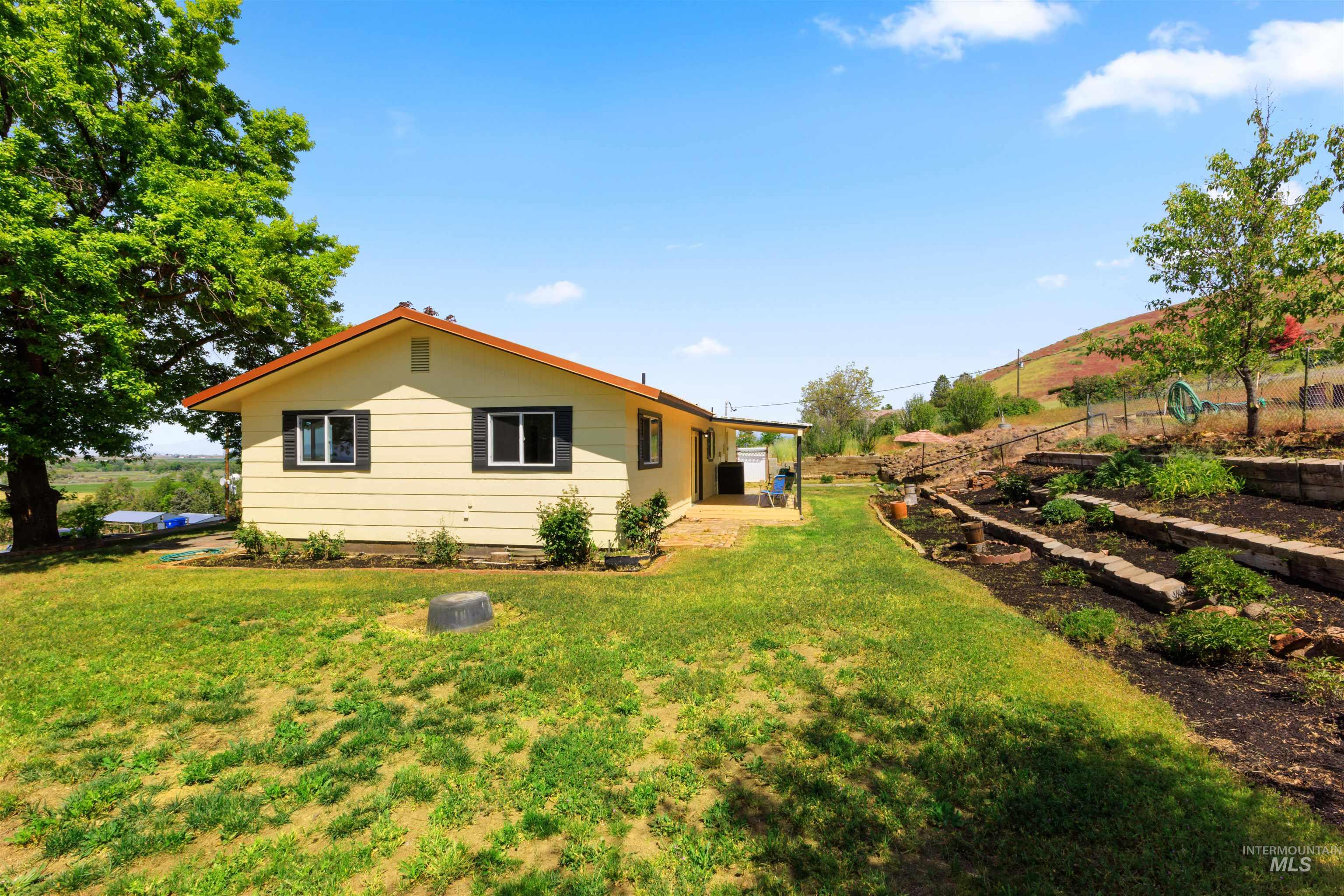 12184 Hill Rd. Property Photo 30