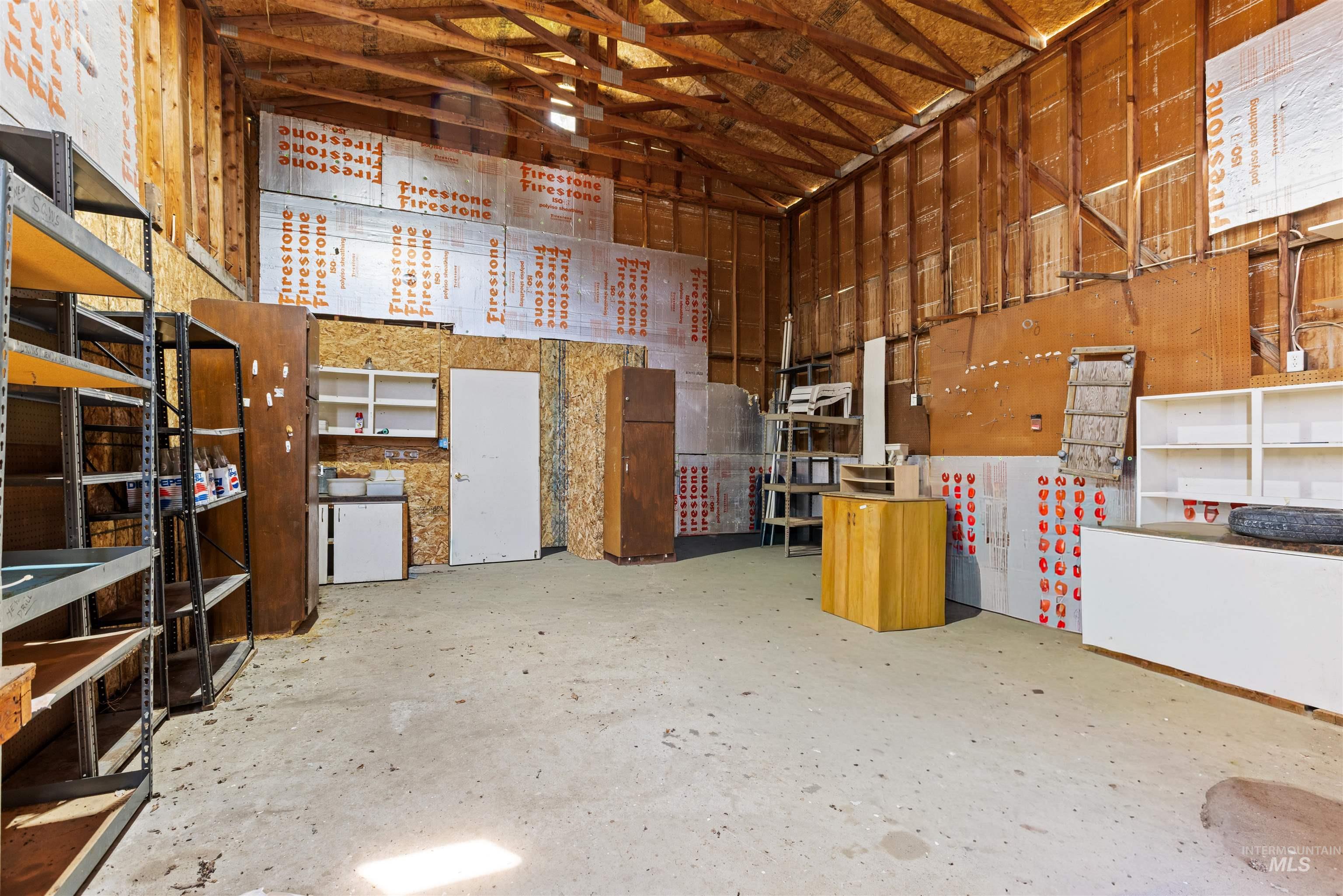 12184 Hill Rd. Property Photo 34