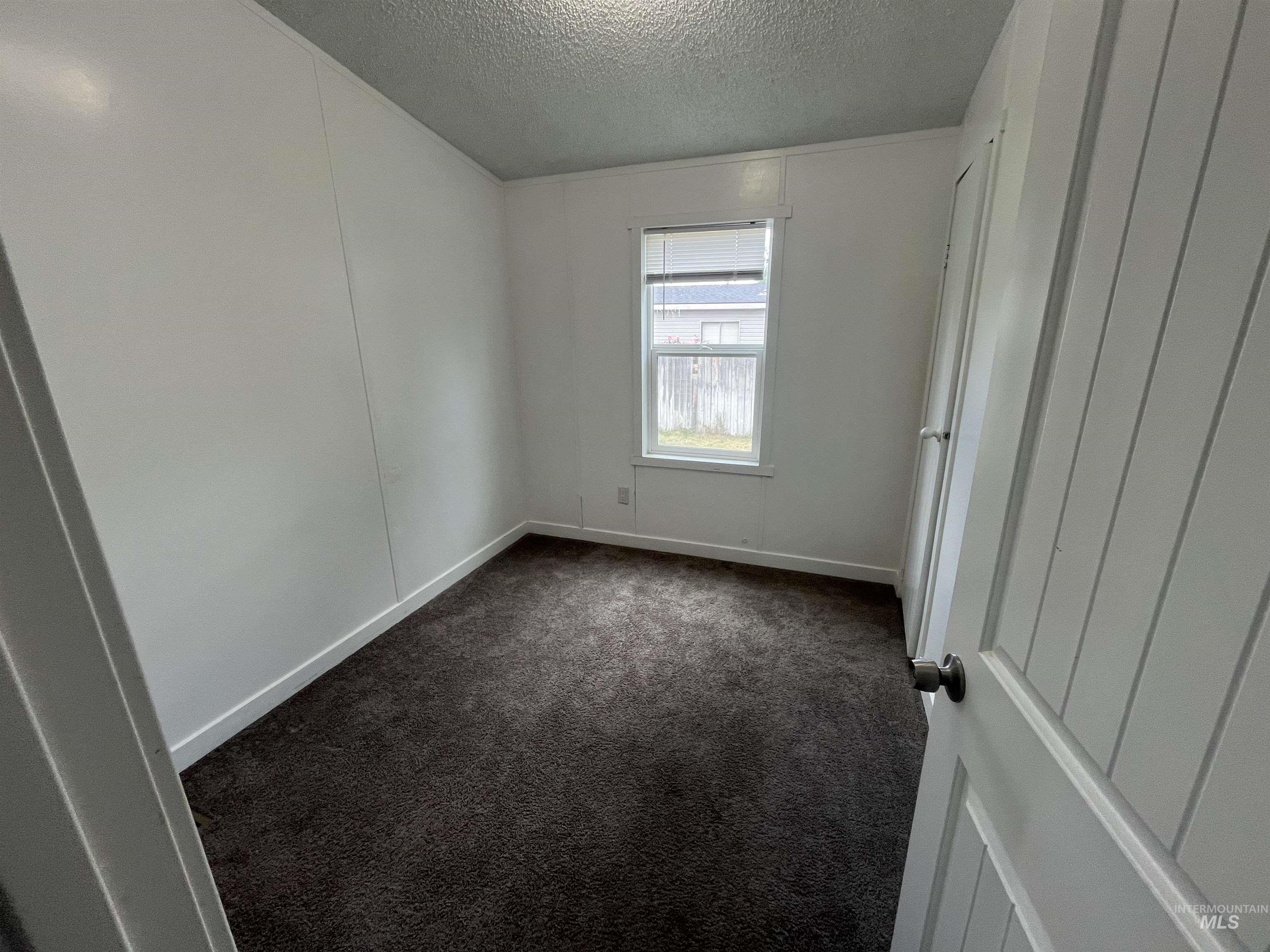 715 E Center Street #105 Property Photo 8