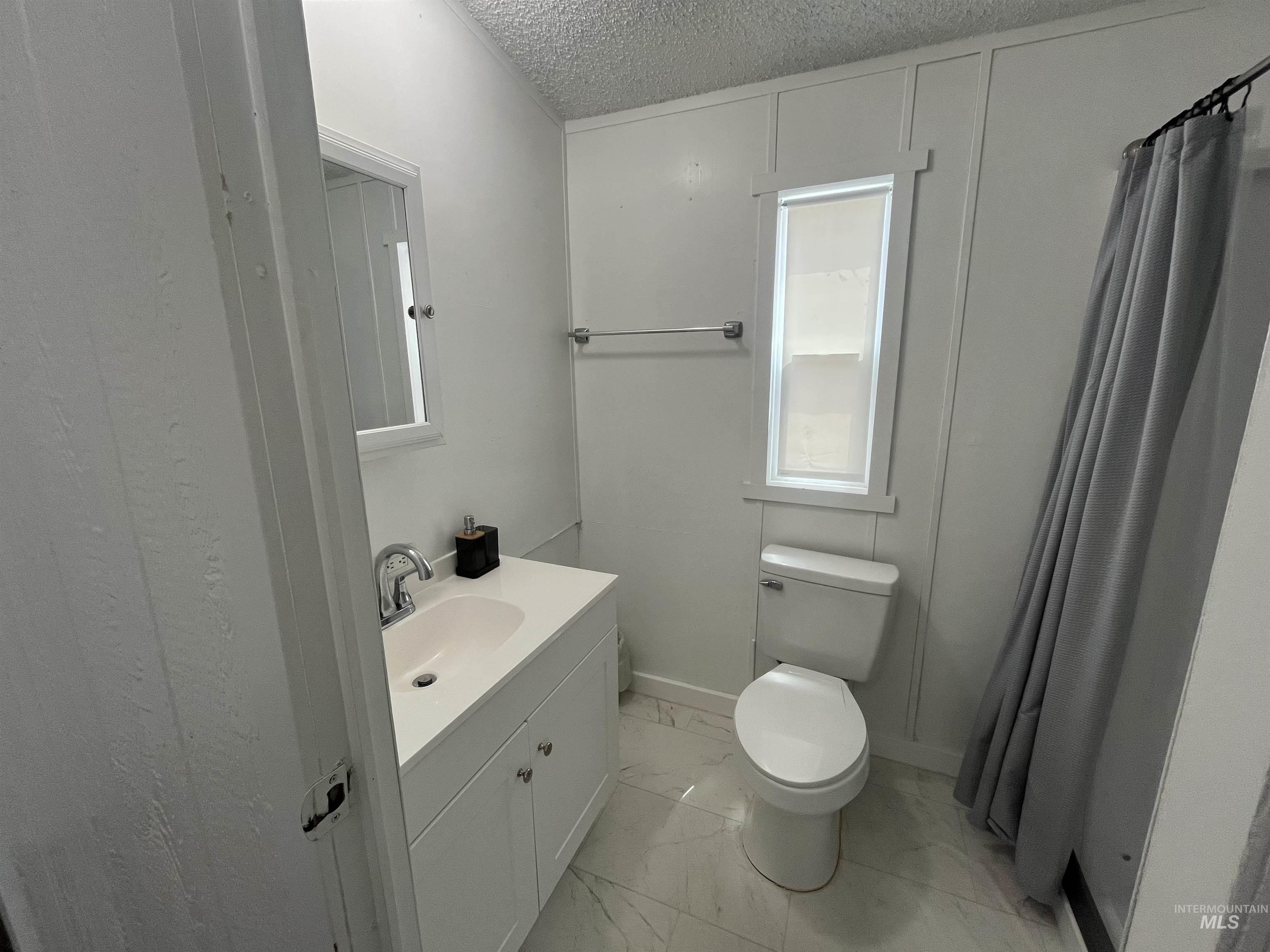 715 E Center Street #105 Property Photo 10