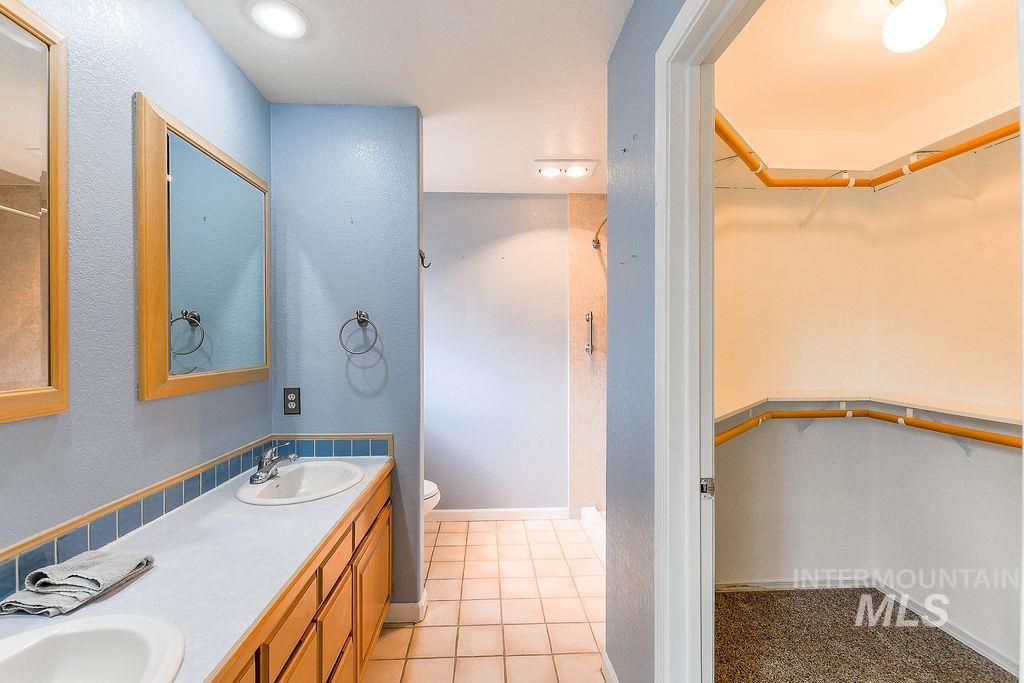 2242 Chukar Ln. Property Photo 30