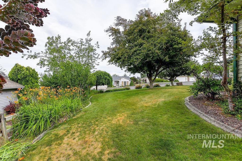 2242 Chukar Ln. Property Photo 47