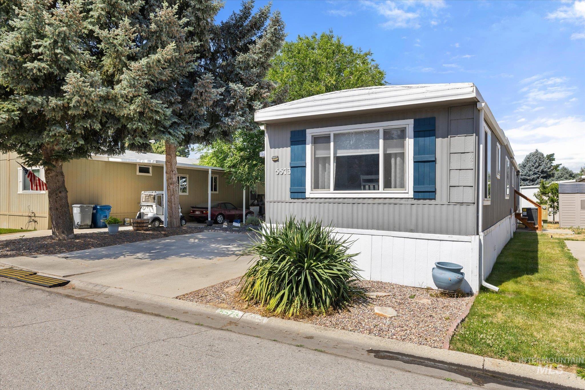 5573 Fairfax Ln Property Photo 30