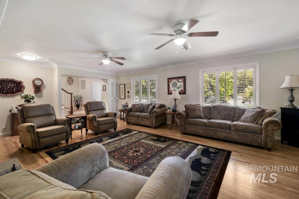 429 Buchanan St. Property Photo 7