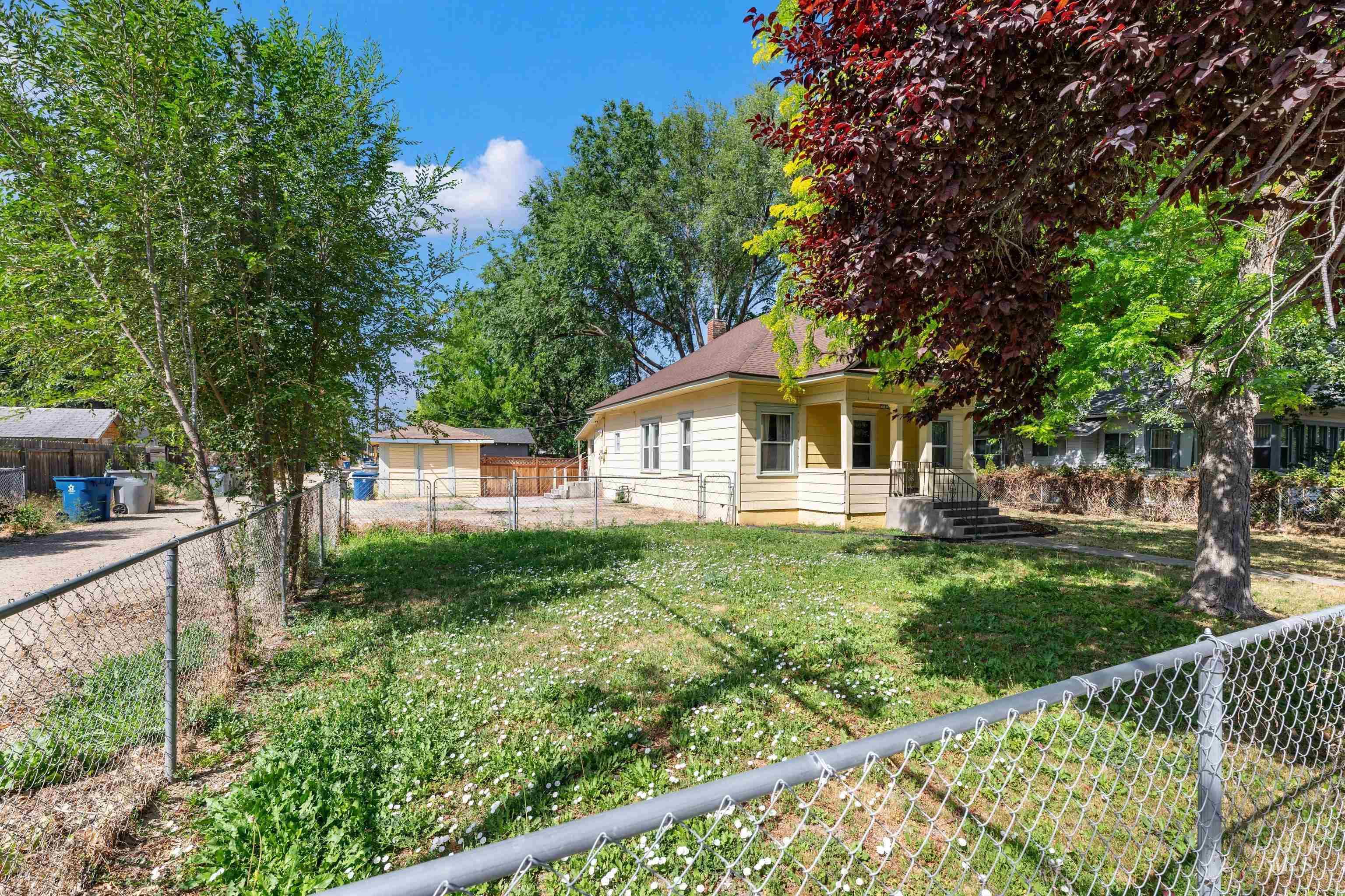 1805 3rd Street S Property Photo 4