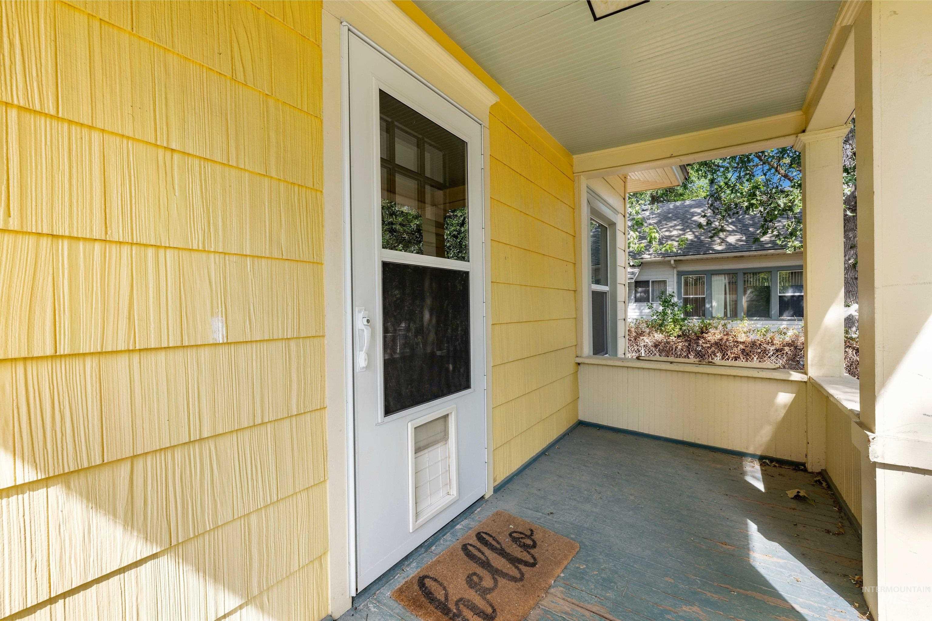 1805 3rd Street S Property Photo 5