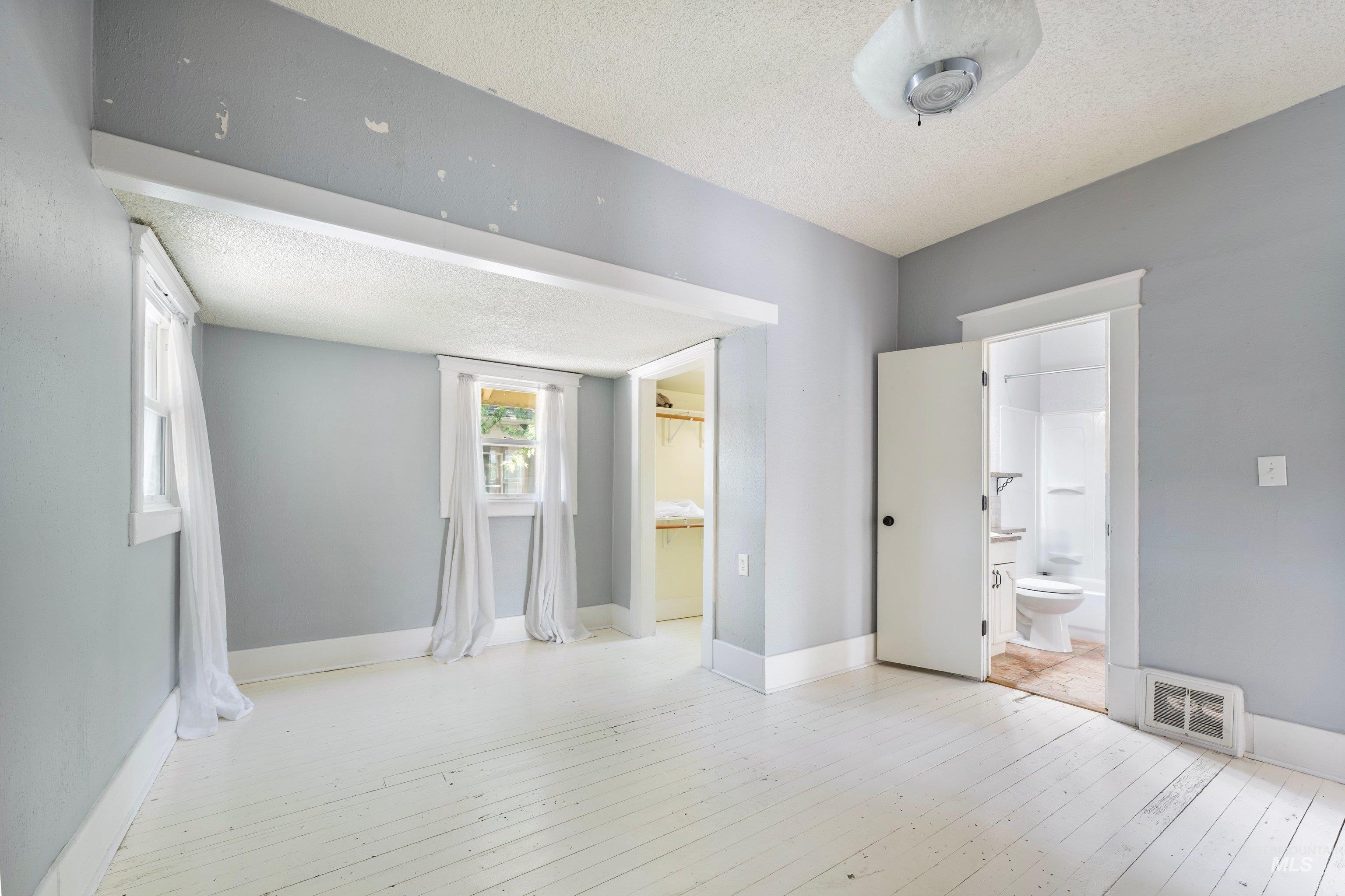 1805 3rd Street S Property Photo 15