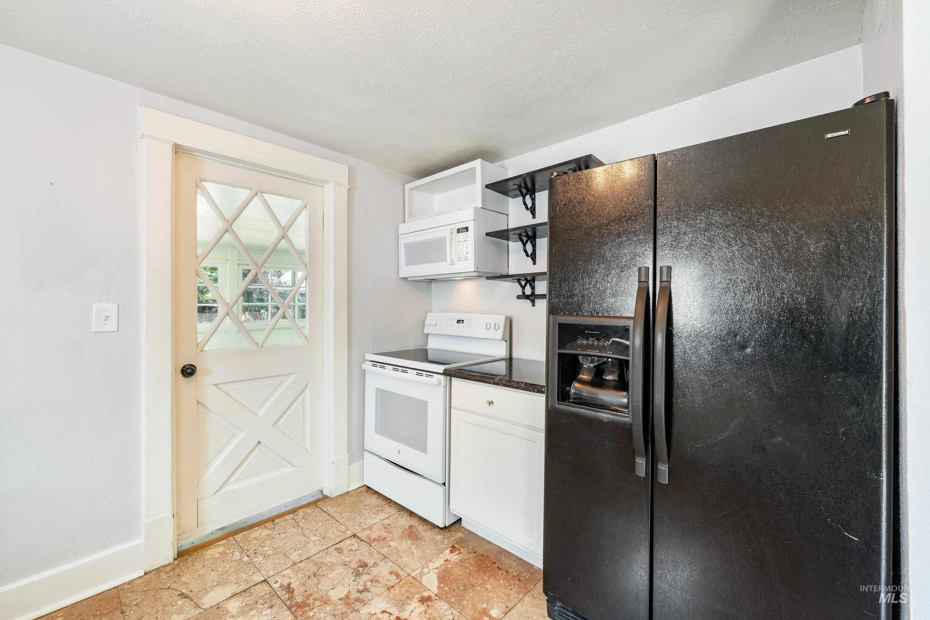 1805 3rd Street S Property Photo 18